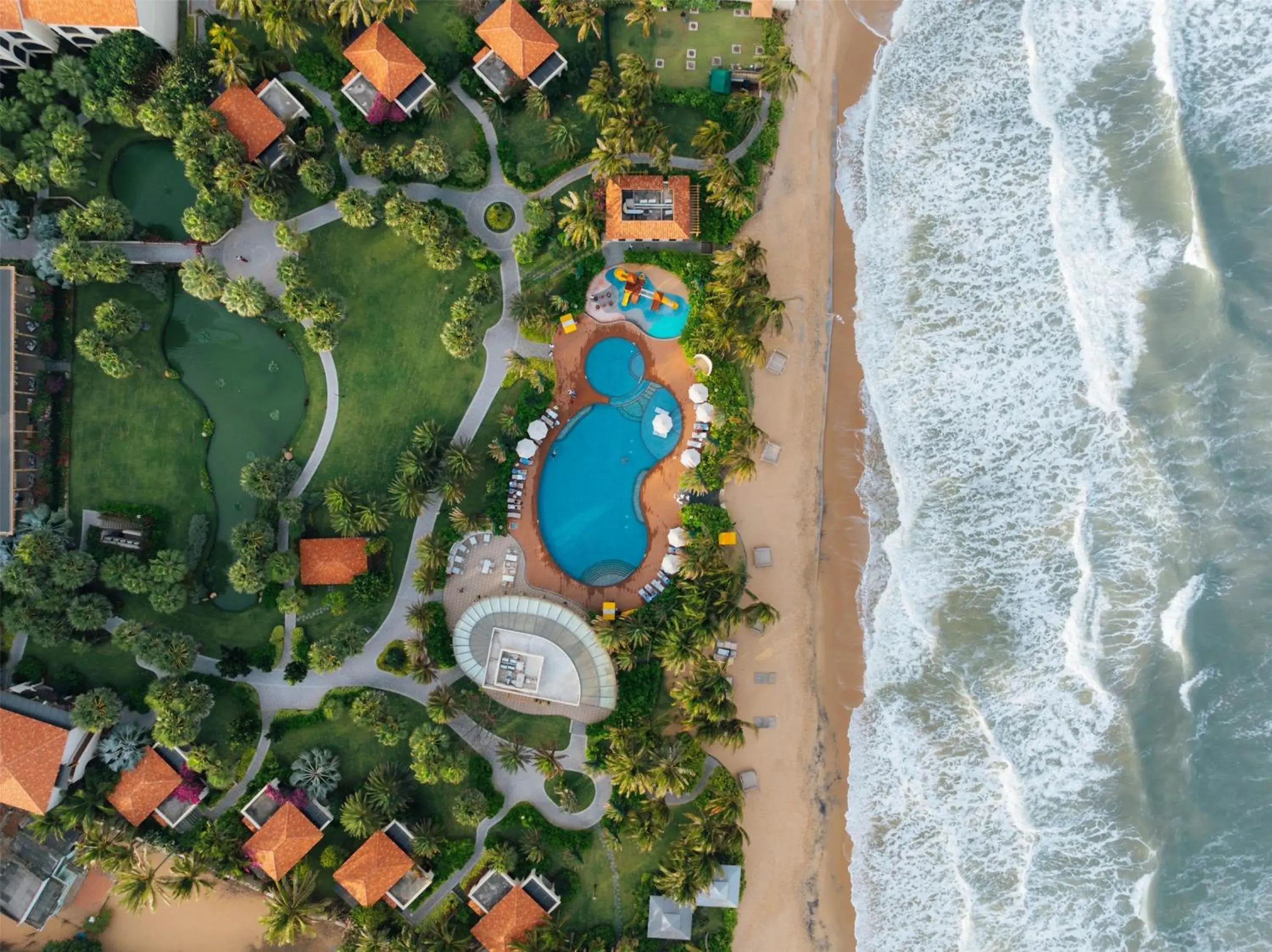 Property building in Radisson Resort Phan Thiet Property building in Radisson Resort Phan Thiet