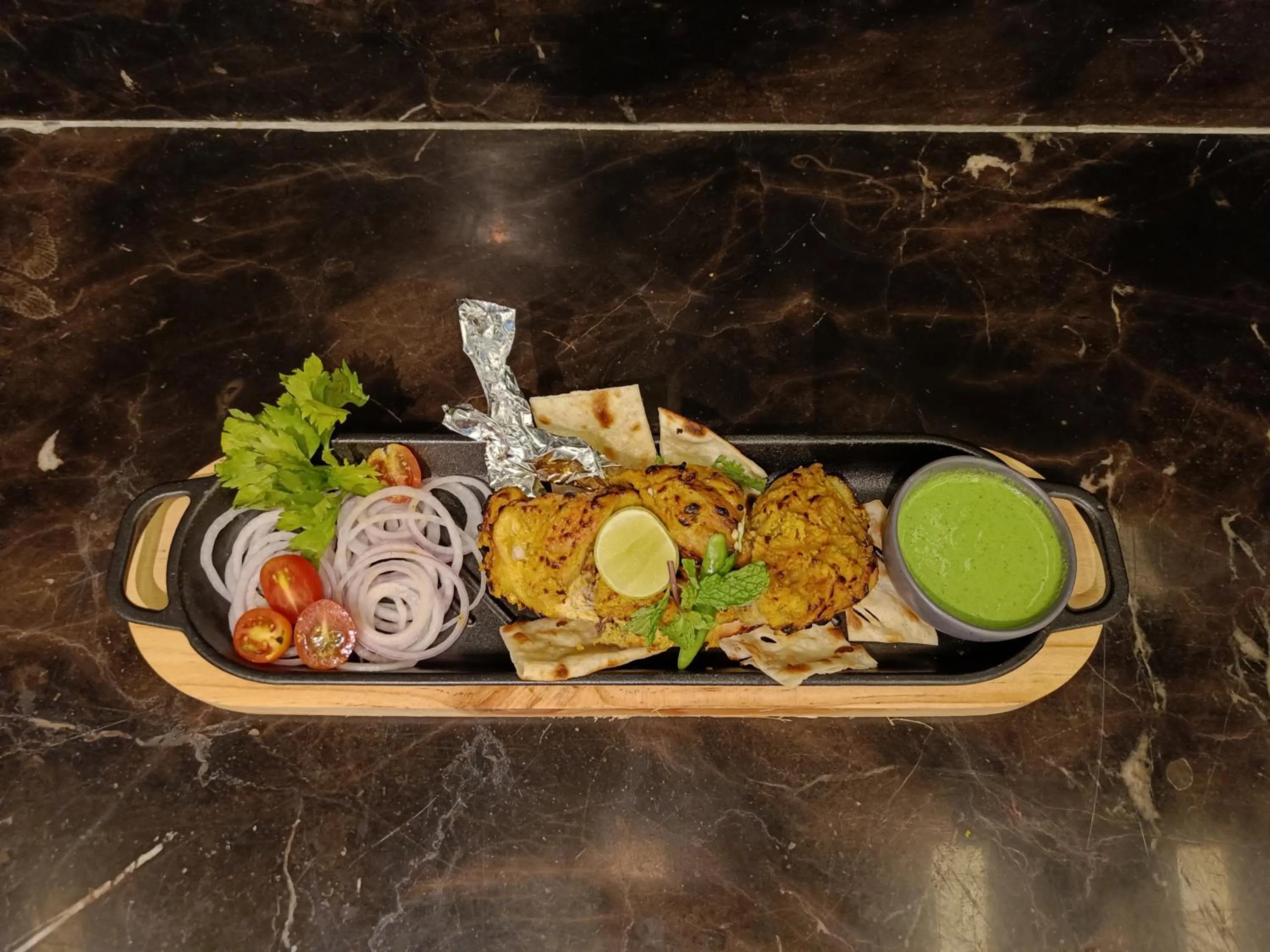 Food in The Kings Park Grand-Near US Consulate