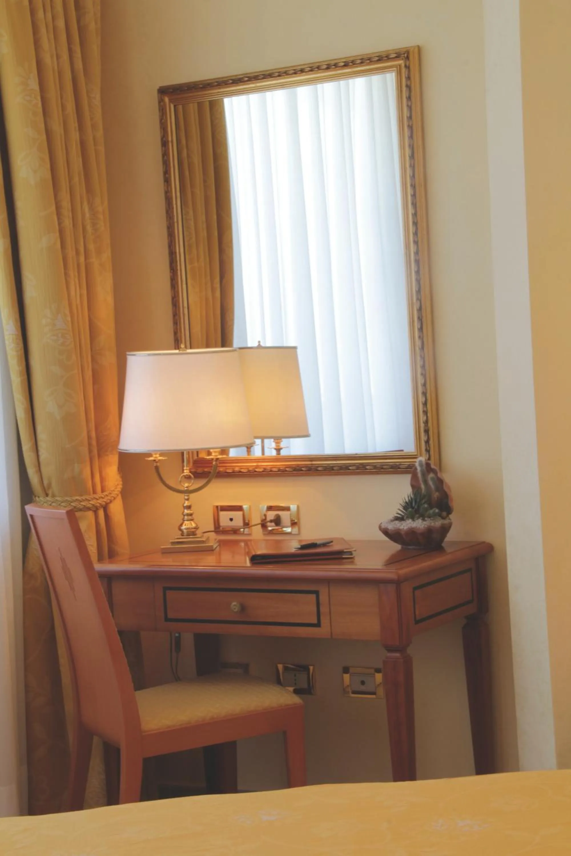 Bedroom in Hotel Tirreno