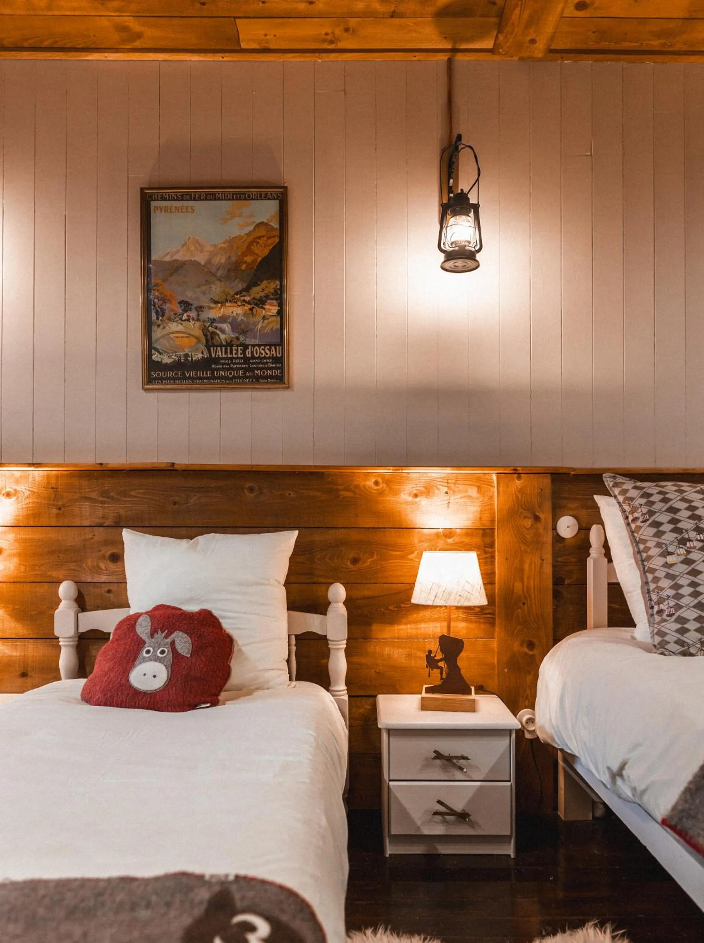 Bedroom, Bed in Les Ruisseaux