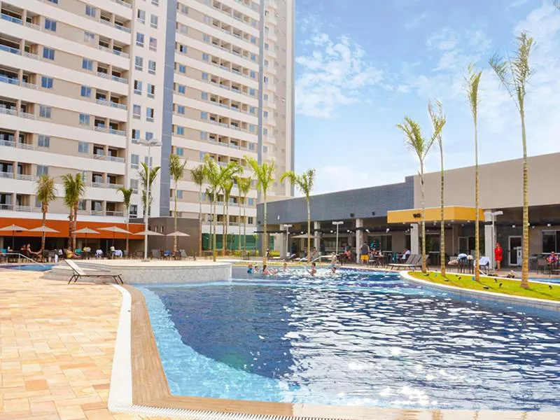 Property building in Solar das Aguas Park