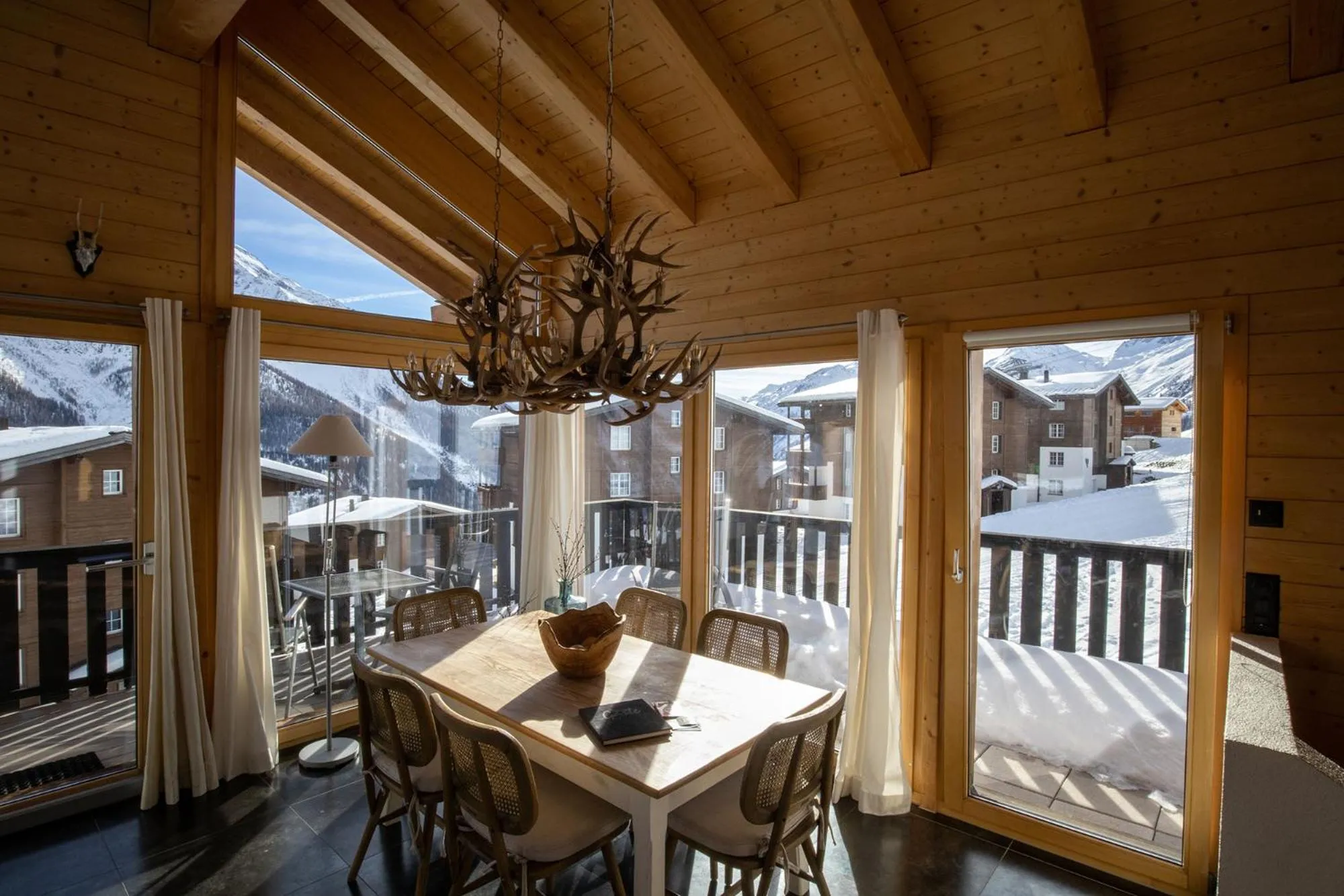 Lauchernalp Resort Residences