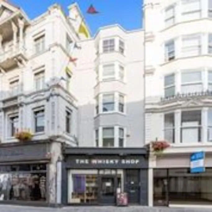 STUDIO IN THE LANES BRIGHTON