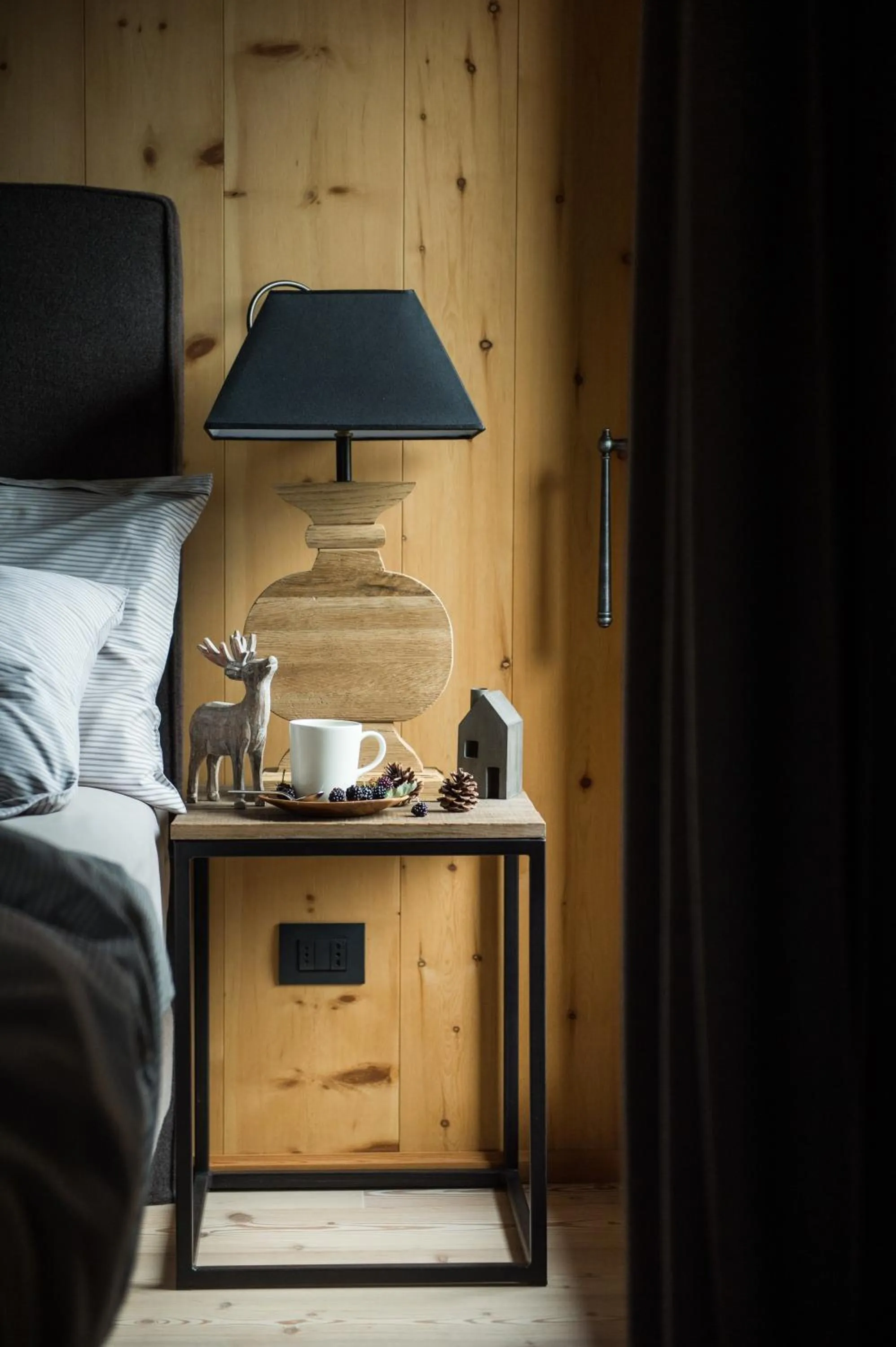 Bedroom, Bed in La Genzianella Bormio