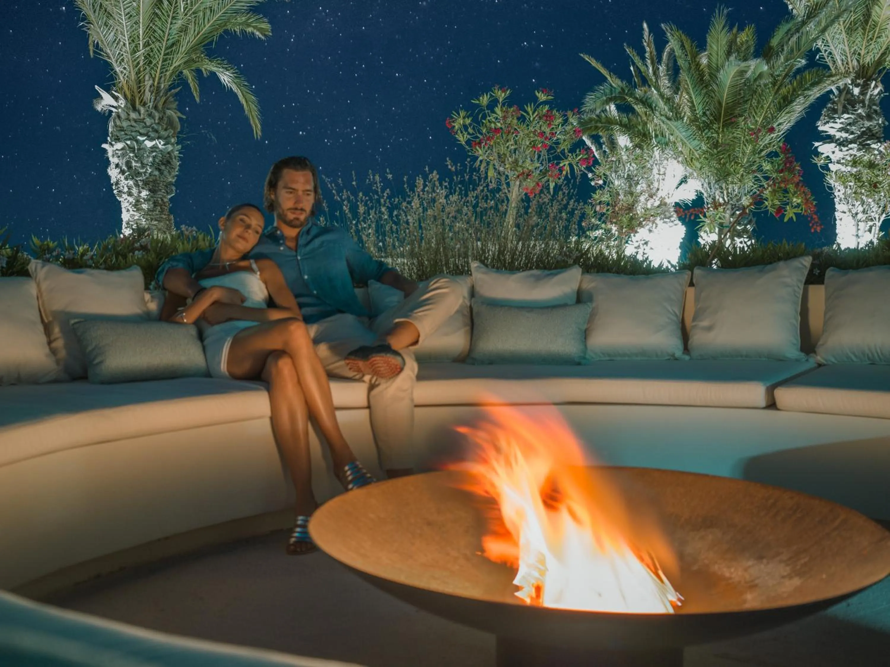 Restaurant/places to eat in Noūs Santorini