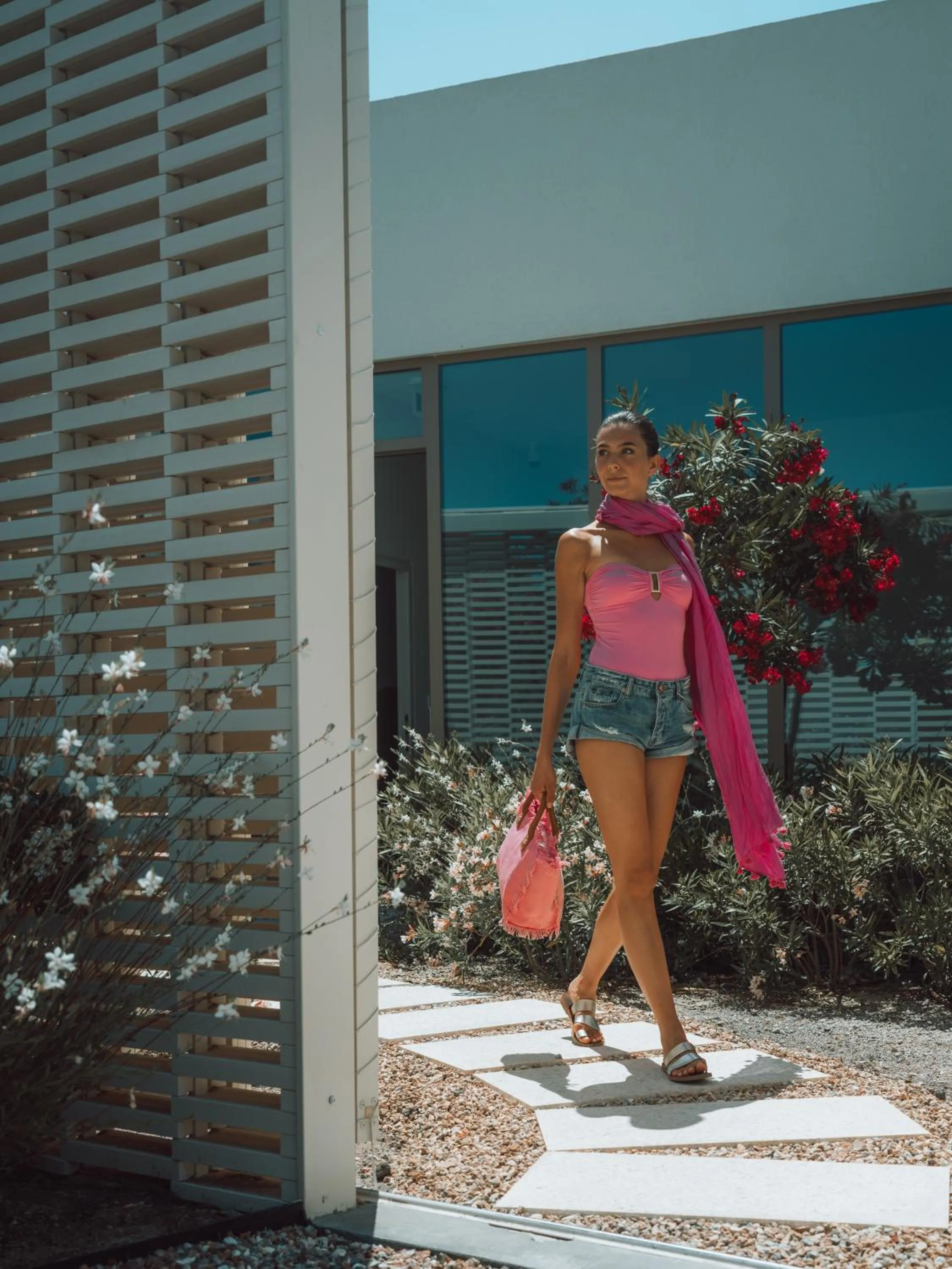 Property building in Noūs Santorini