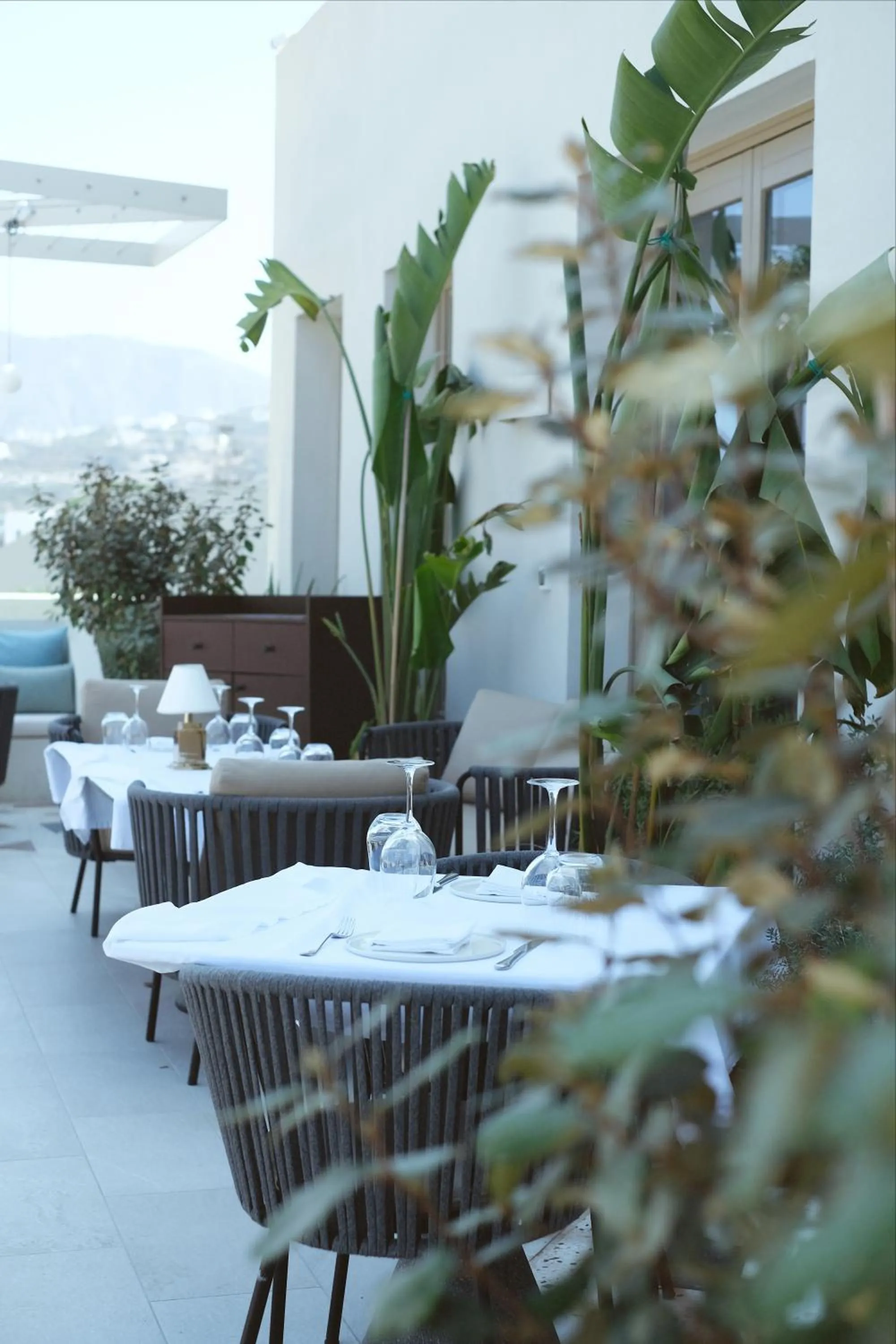 Restaurant/places to eat in Noūs Santorini