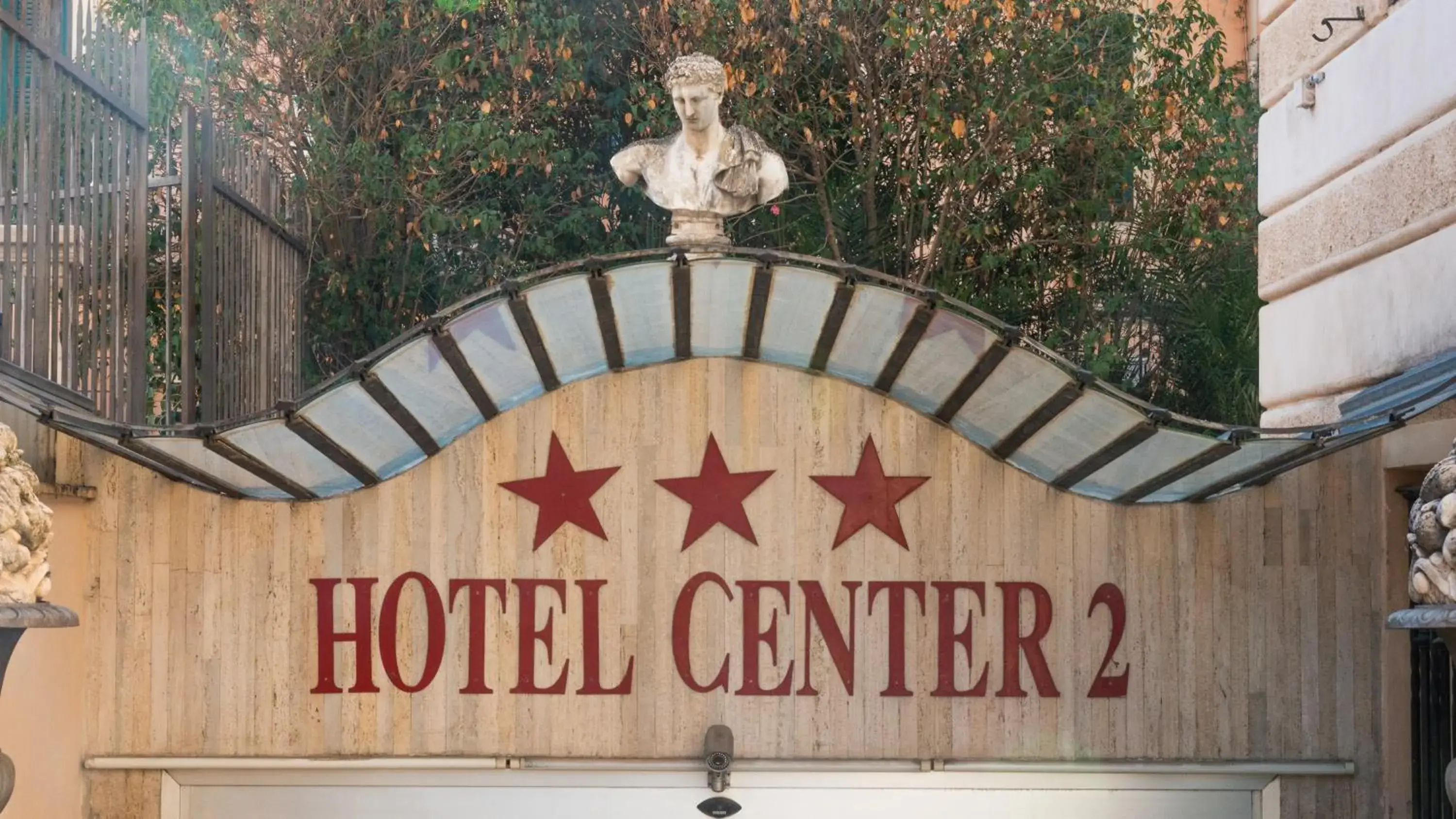 Property building in Hotel Center 2 Property building in Hotel Center 2