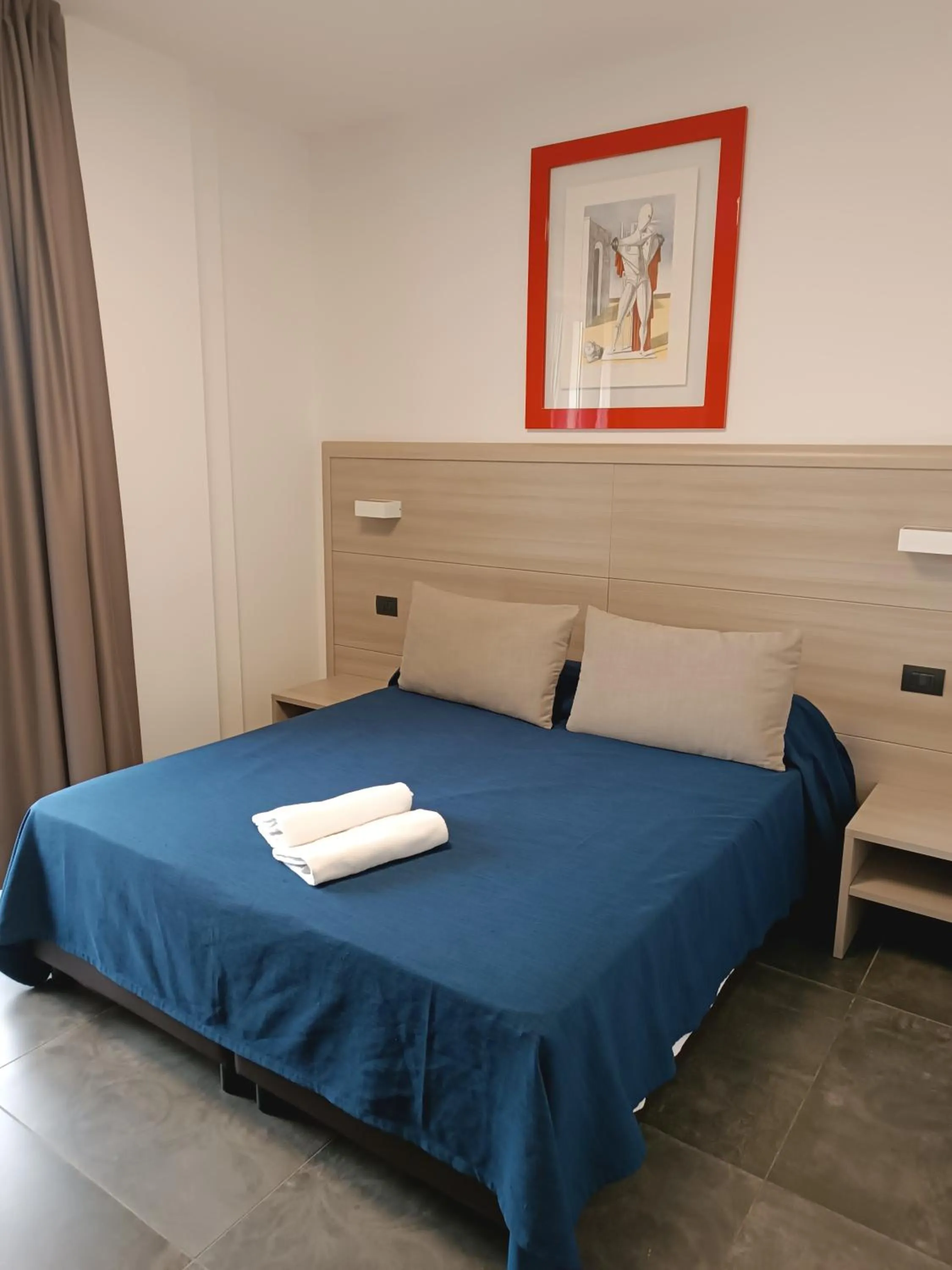 Photo of the whole room, Bed in Tiby Hotel