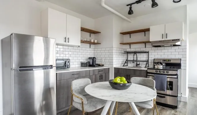 Kitchen or kitchenette in Reside Seattle Downtown, a Wyndham Residence