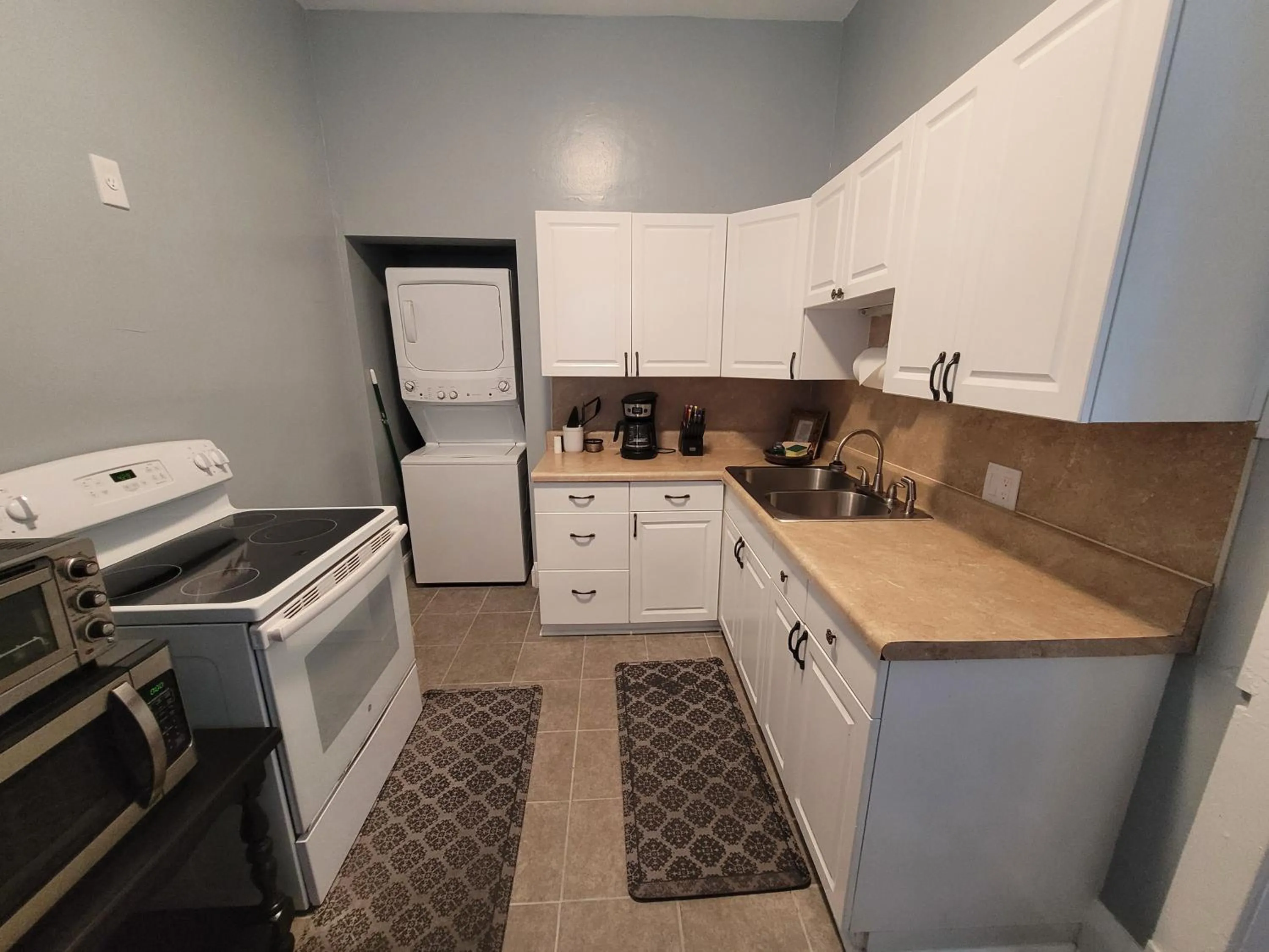 Two-Bedroom Apartment in Modern Two Bedroom Home