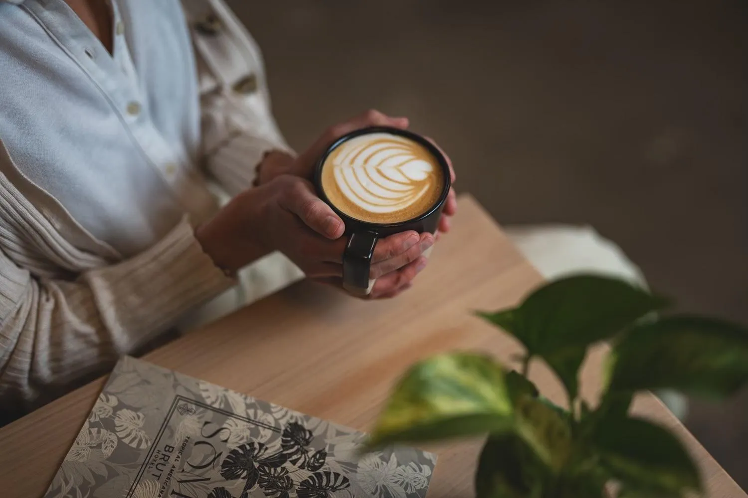 Restaurant/places to eat in Brut Hotel