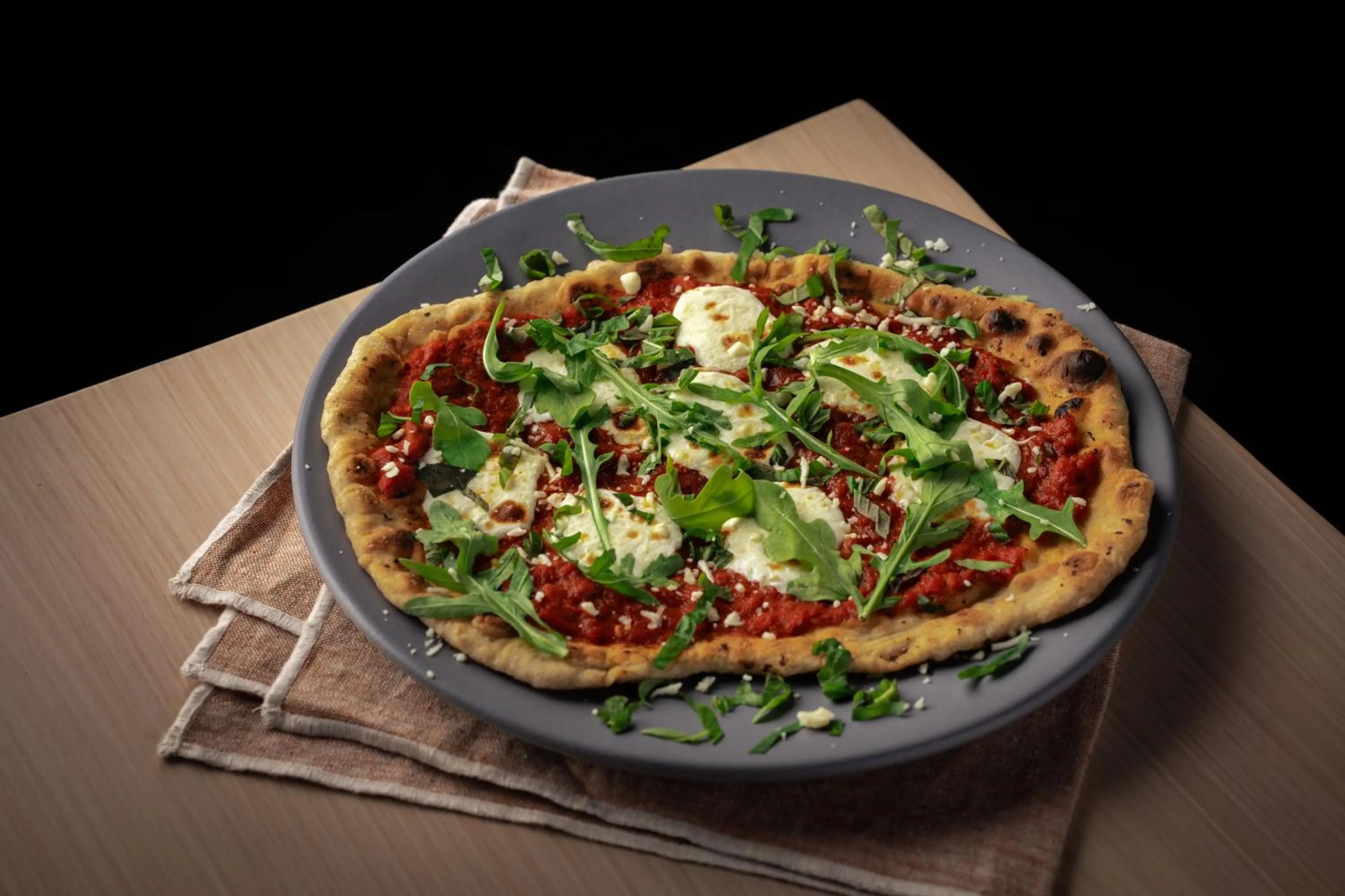 Restaurant/places to eat in Brut Hotel