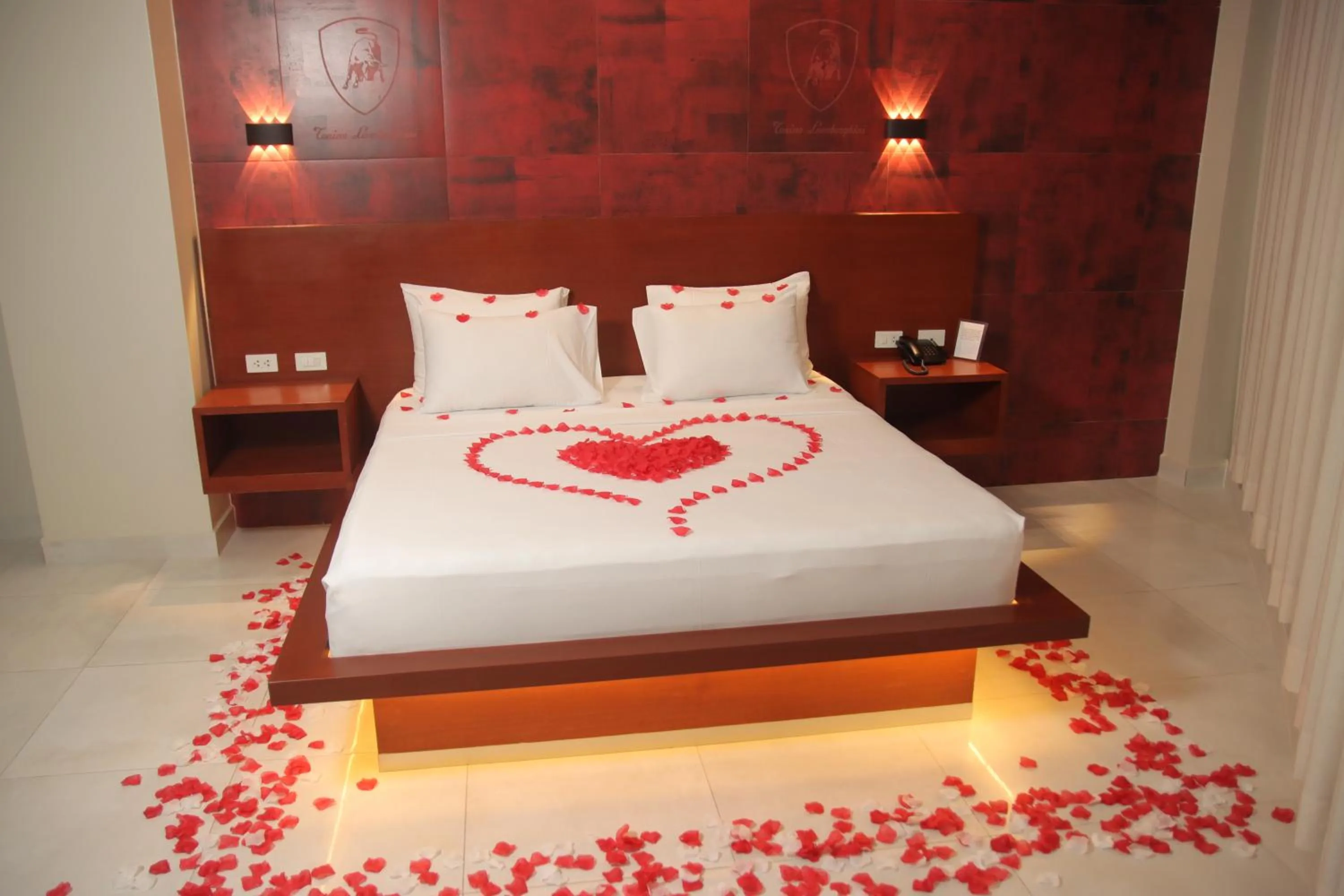 Bed in HOTEL OSHO