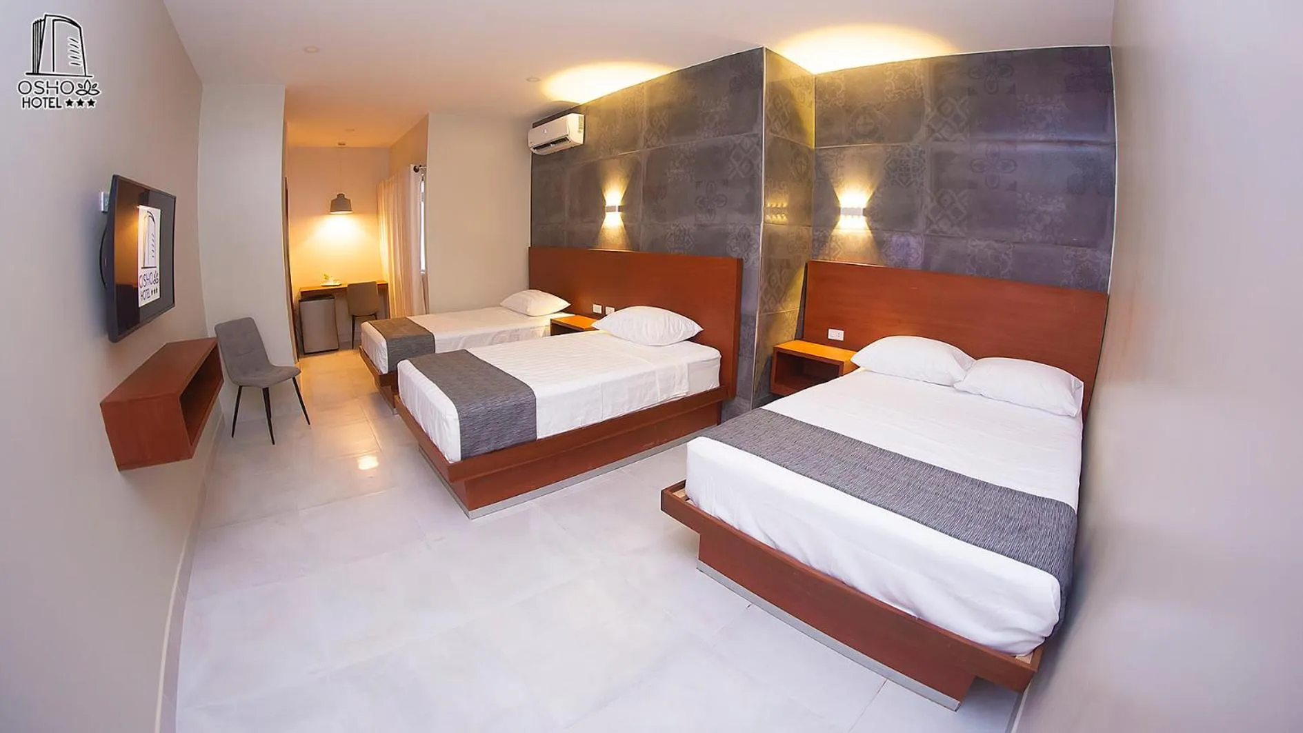 Photo of the whole room, Bed in HOTEL OSHO