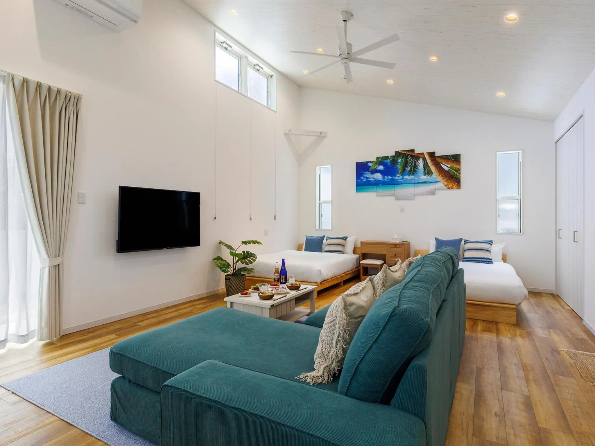 Photo of the whole room in la ohana～瀬底島～（2022年OPEN）