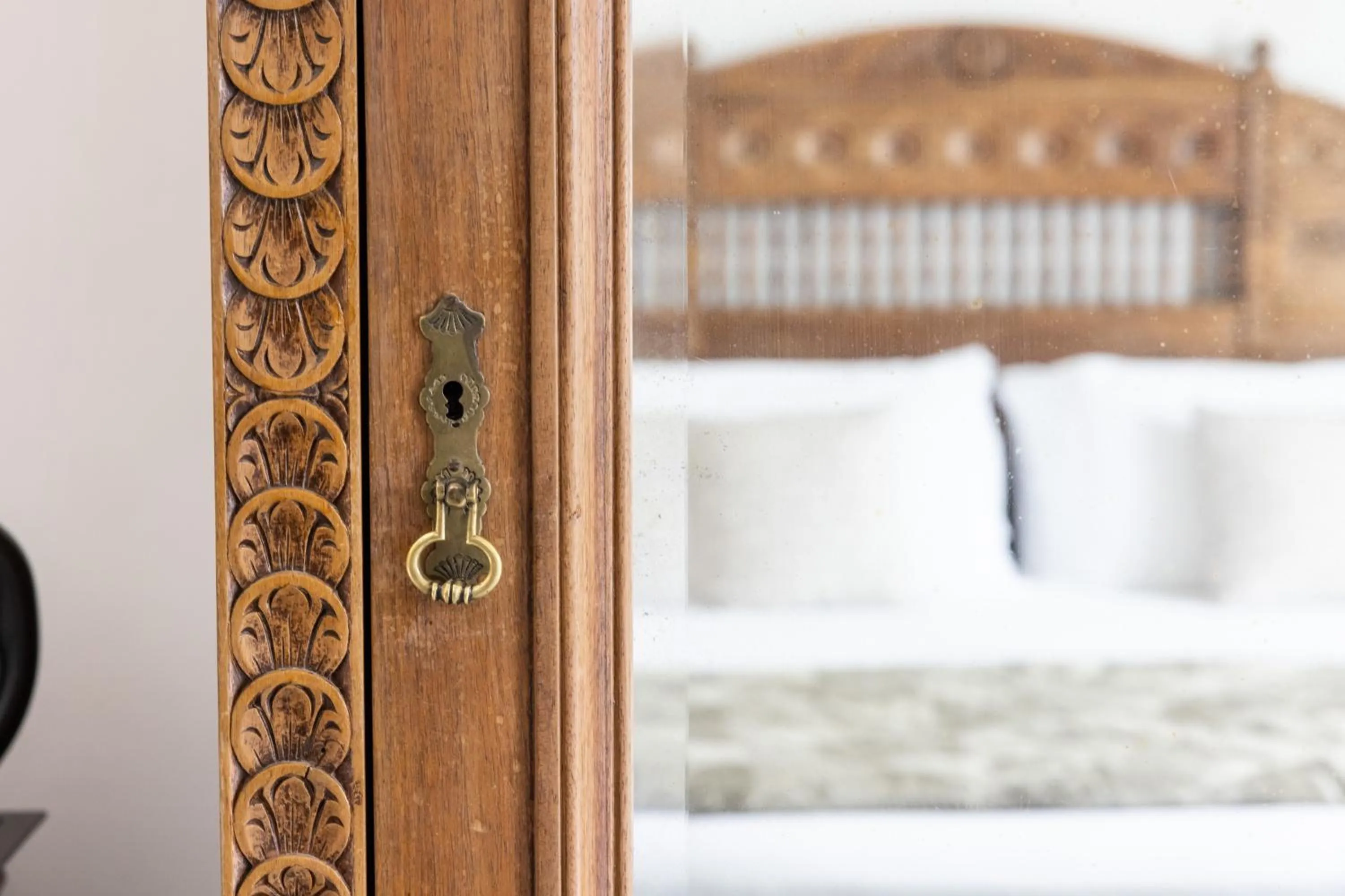 Decorative detail, Bed in Oasi Olimpia Relais