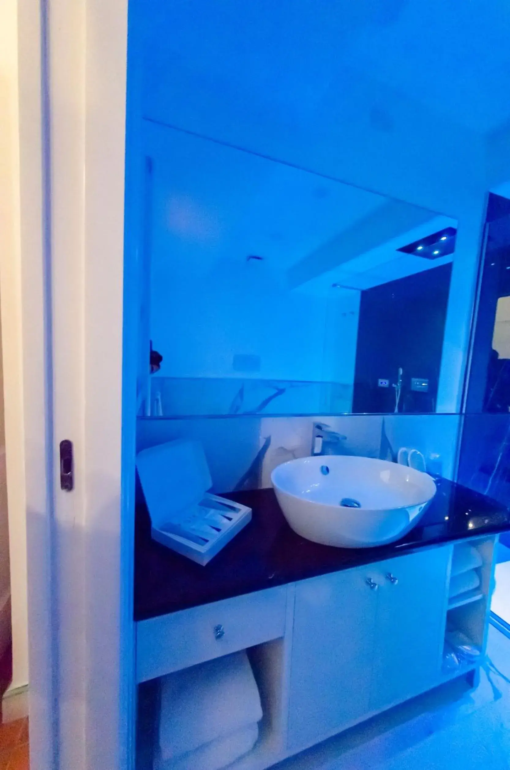 Bathroom in Oasi Olimpia Relais Bathroom in Oasi Olimpia Relais