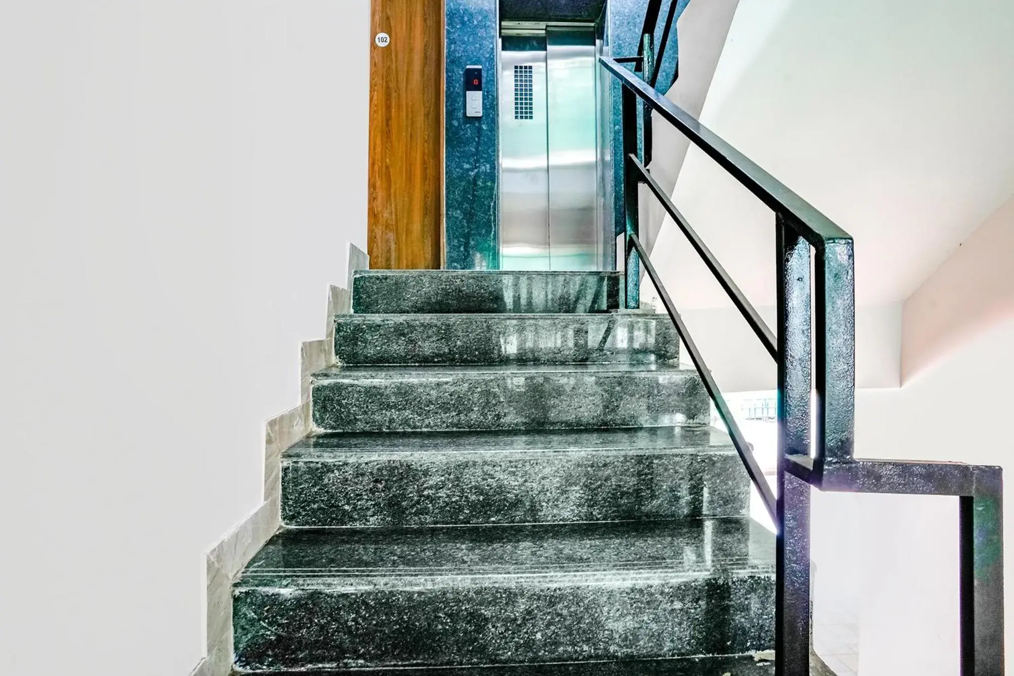 Lobby or reception in FabHotel Wakad Villa - Nr Amar Business Zone Lobby or reception in FabHotel Wakad Villa - Nr Amar Business Zone