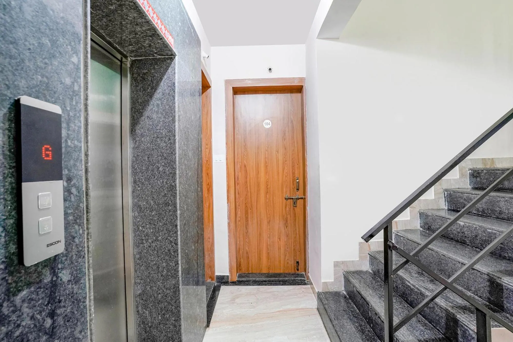 elevator in Via Wakad Villa - Nr Amar Business Zone