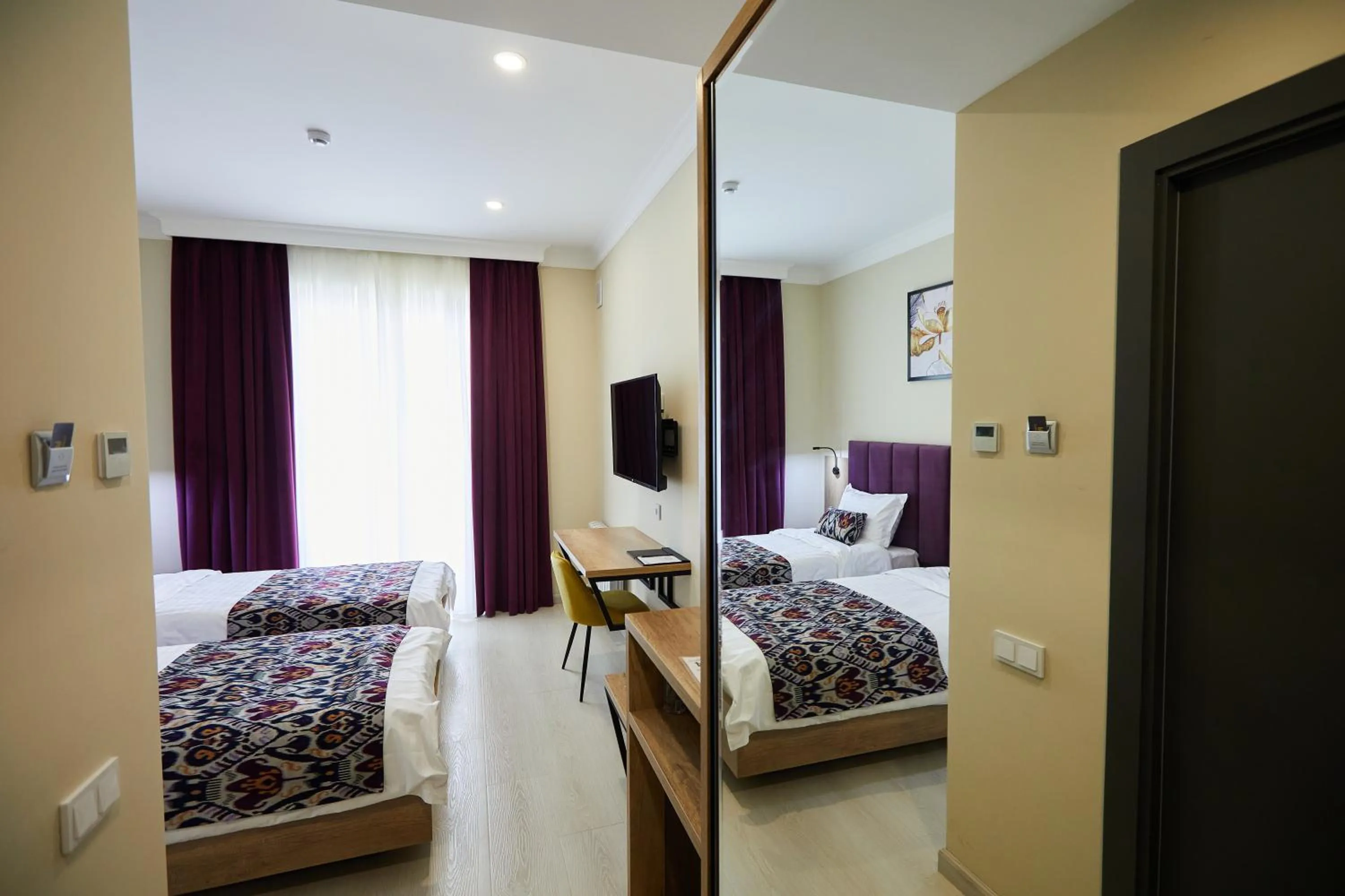 TV and multimedia, Bed in OLD TASHKENT Hotel & Spa