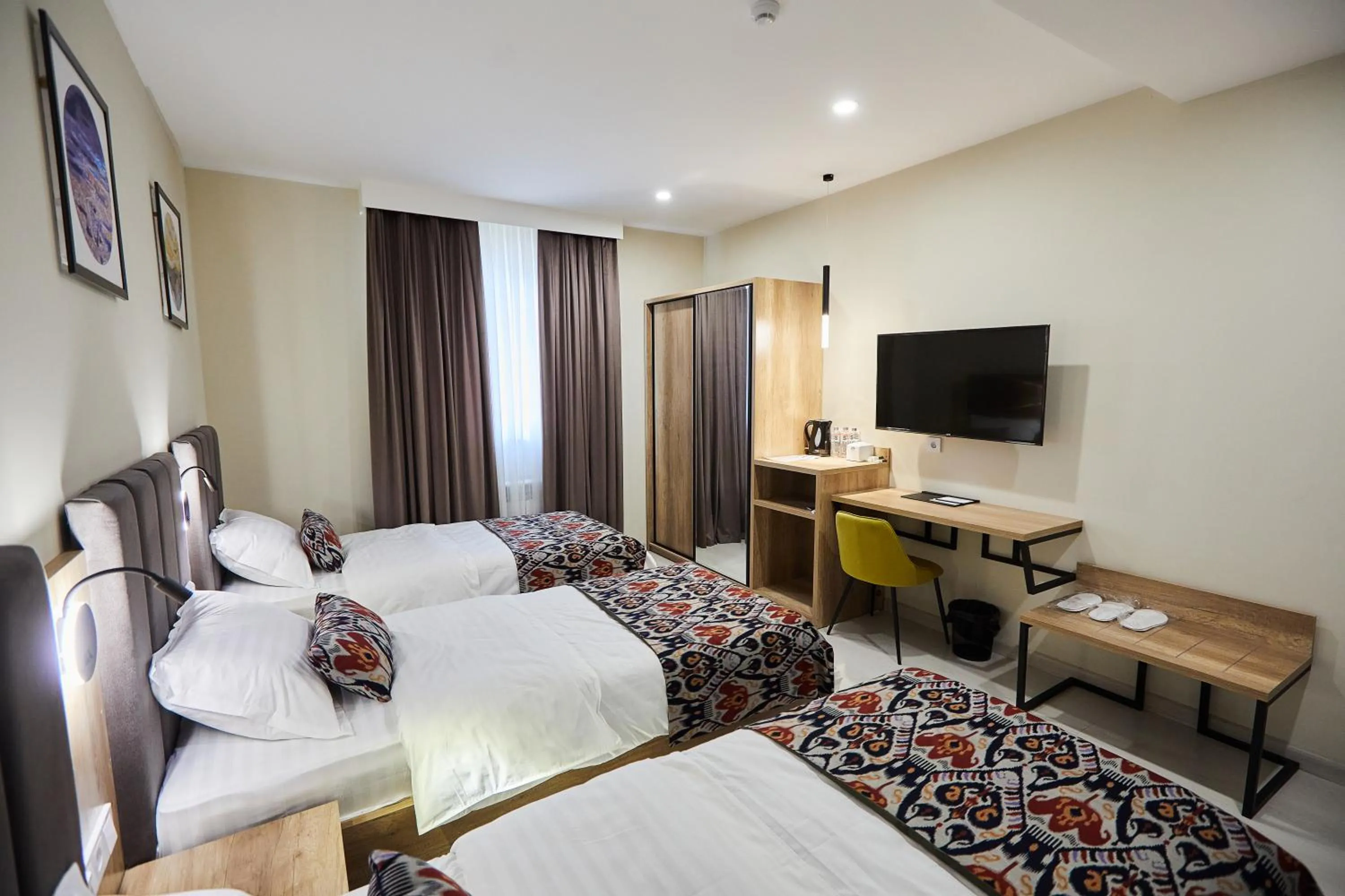 TV and multimedia, Bed in OLD TASHKENT Hotel & Spa