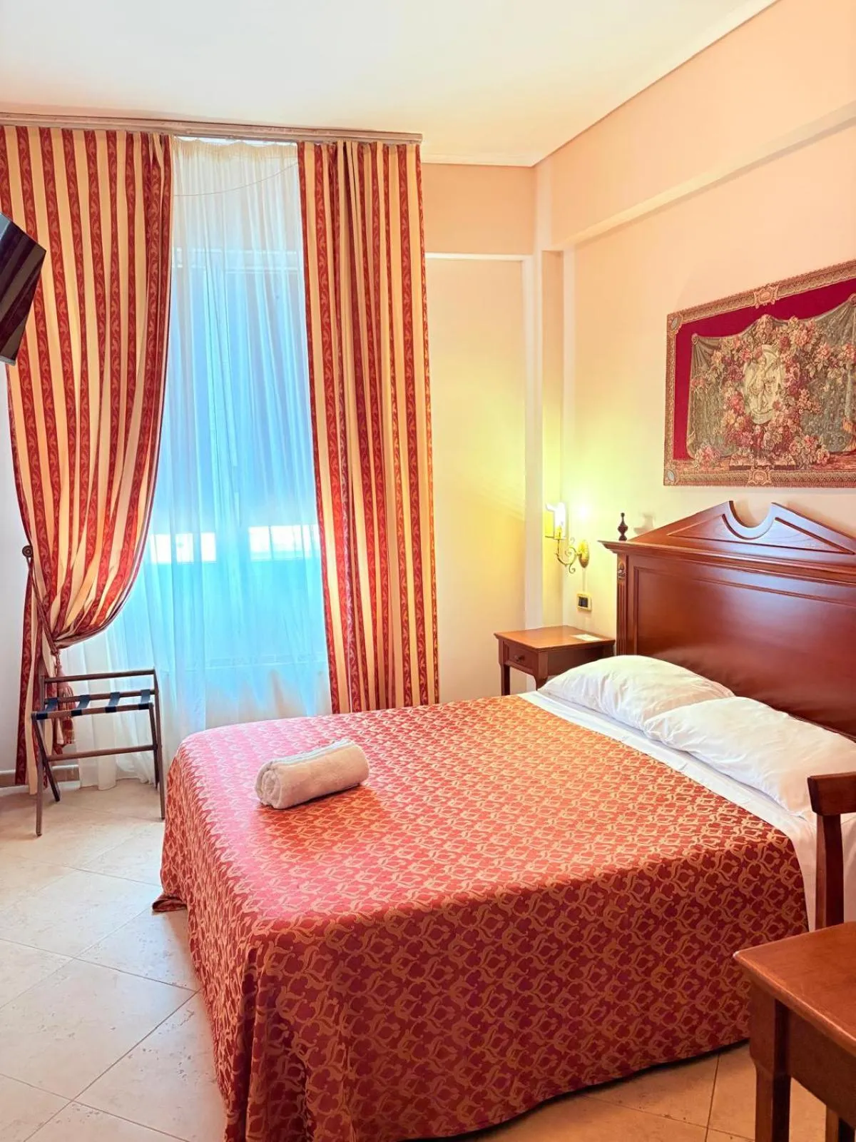 Bedroom, Bed in D'Angelo Palace Hotel