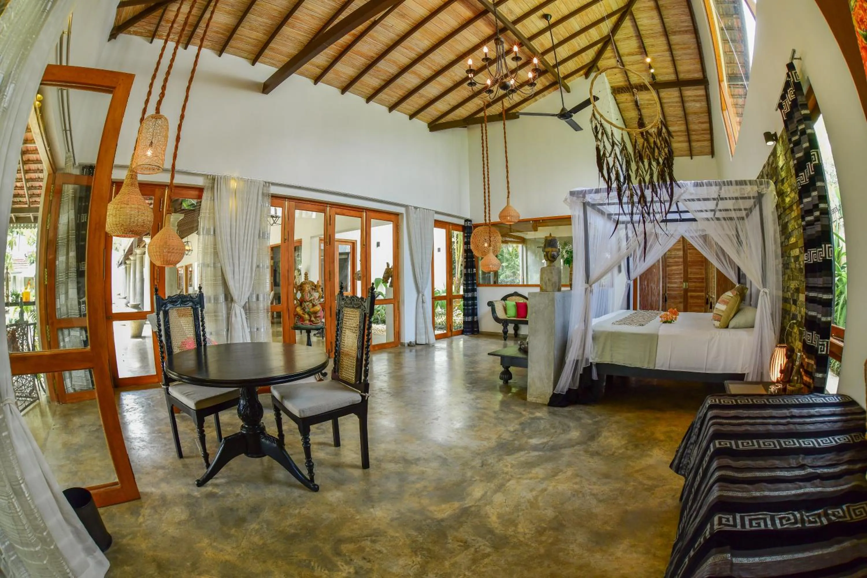 Living room in TROPICAL HOUSE - Jungleside Villa