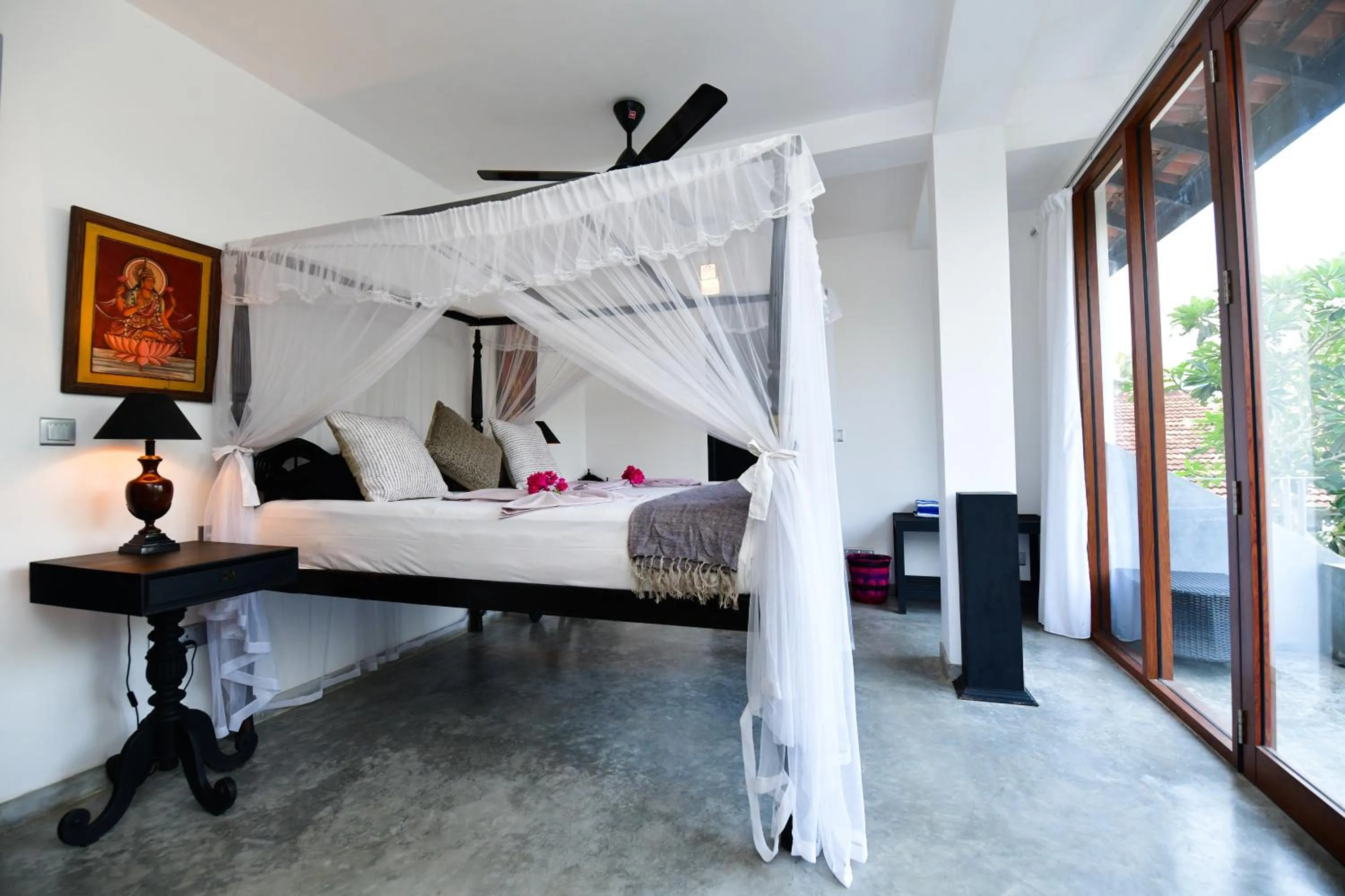 Bed in TROPICAL HOUSE - Jungleside Villa