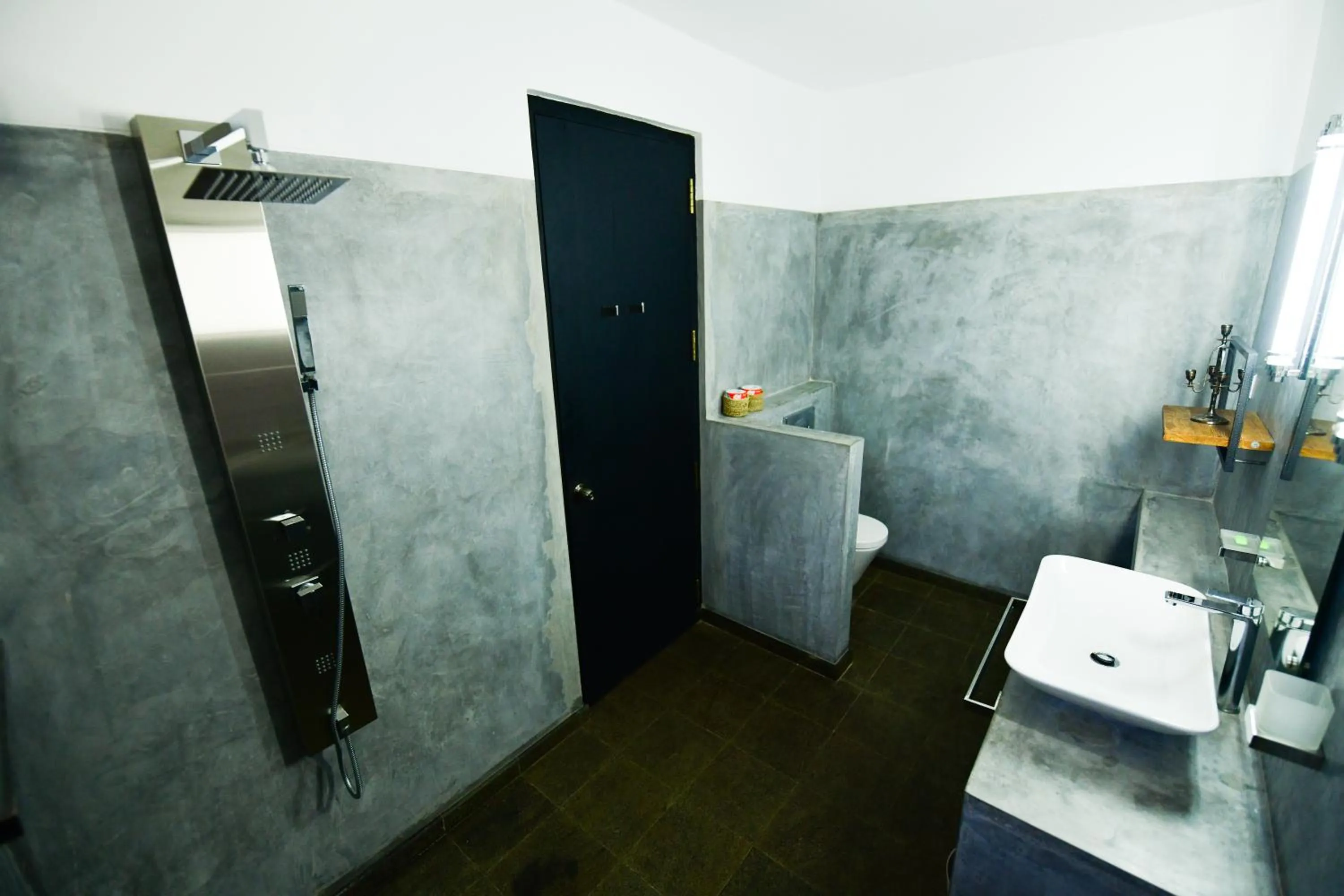 TROPICAL HOUSE - Jungleside Villa