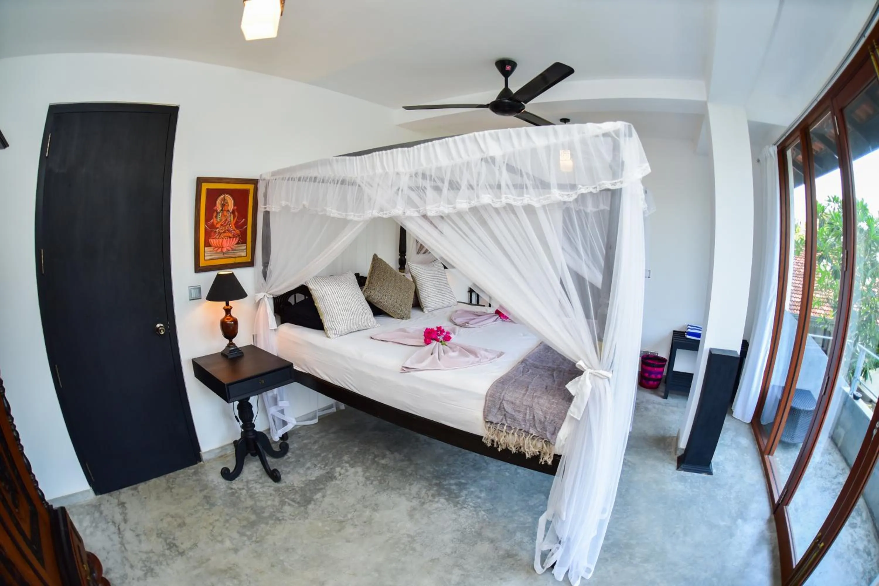 Bed in TROPICAL HOUSE - Jungleside Villa