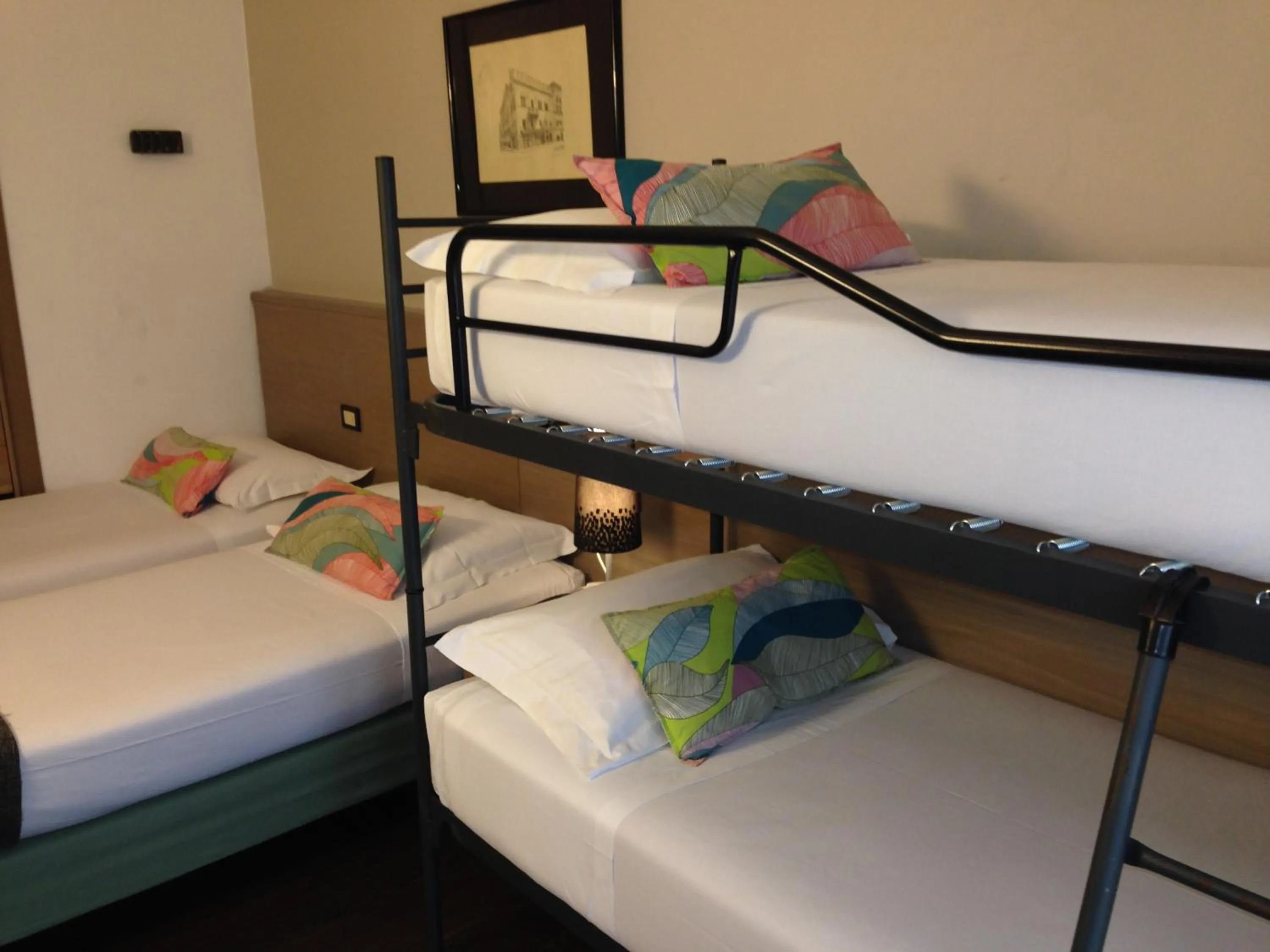 bunk bed, Bed in Hotel Forum