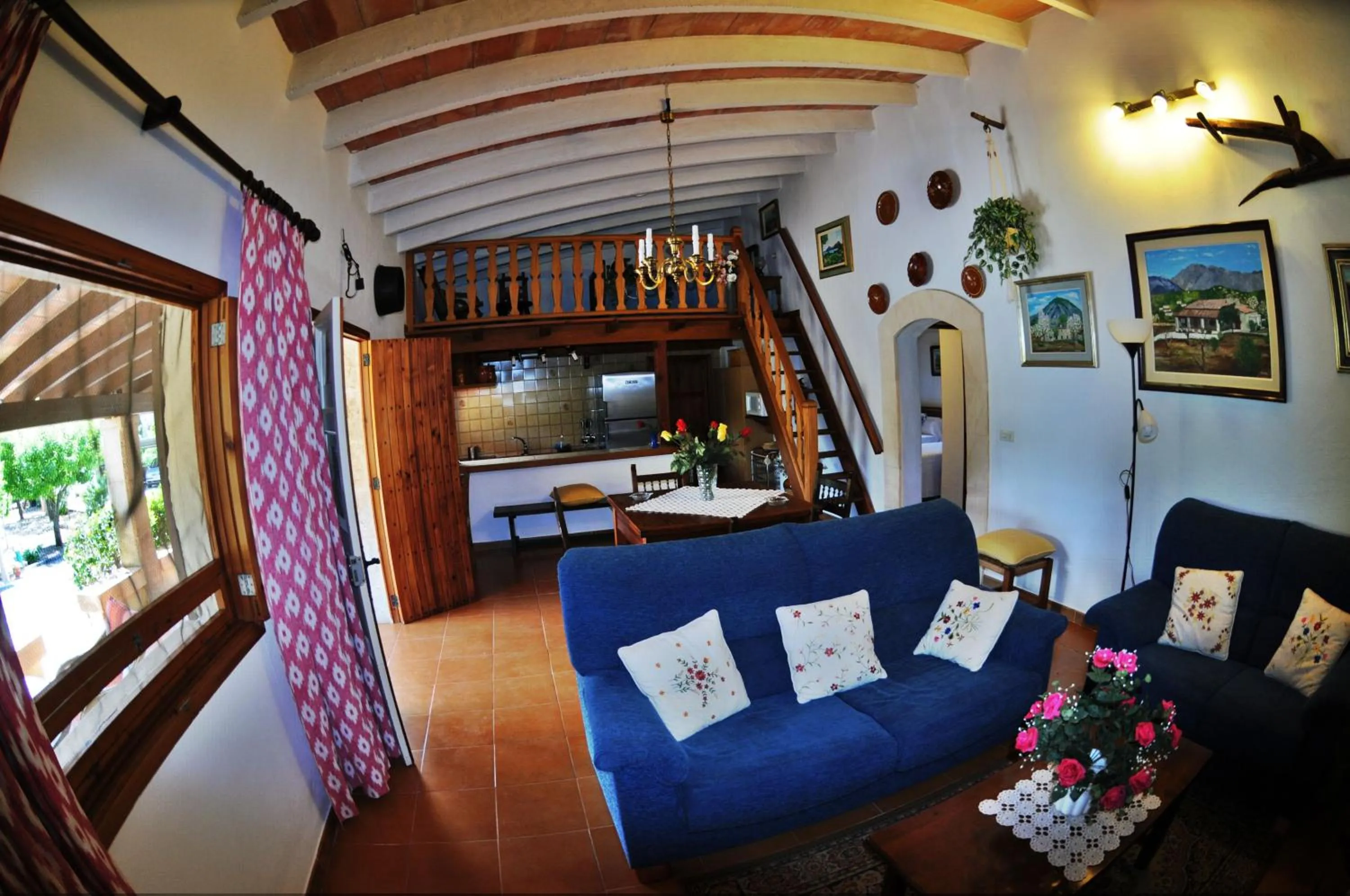 Lovely Villa 10 minutes walk to Pollensa center square