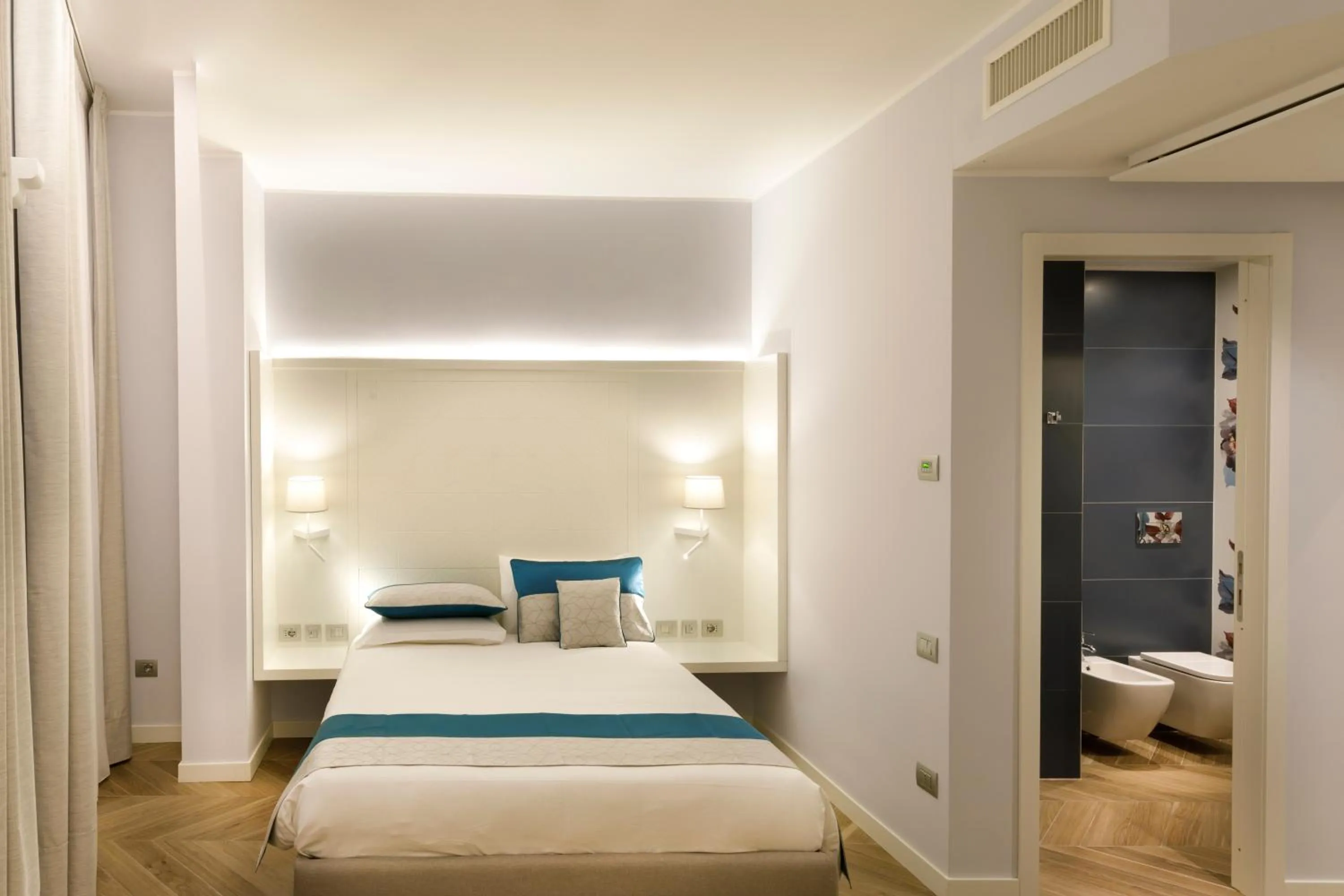 Bedroom, Bed in Hotel Baylle