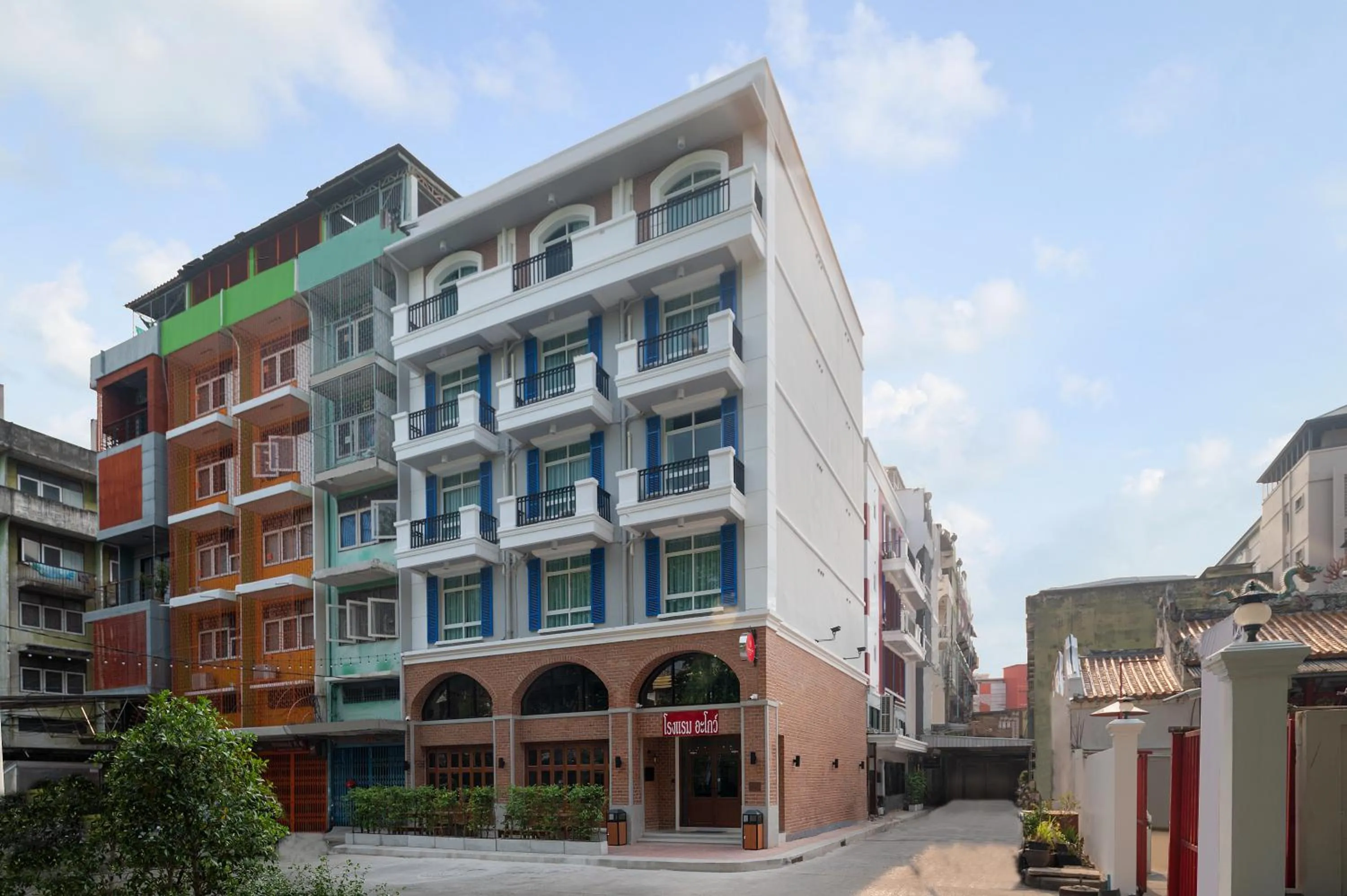 Property building in Ago Hotel Chinatown