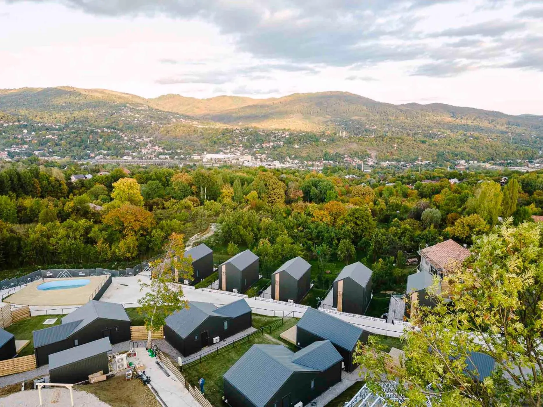 Property building in Moon Village Comarnic