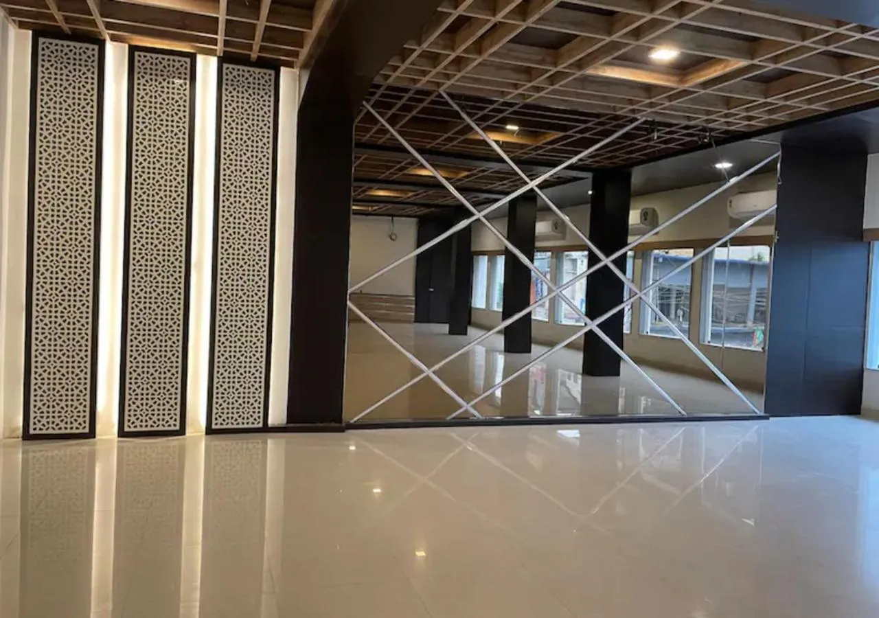 Lobby or reception in Hotel Royal Embassy