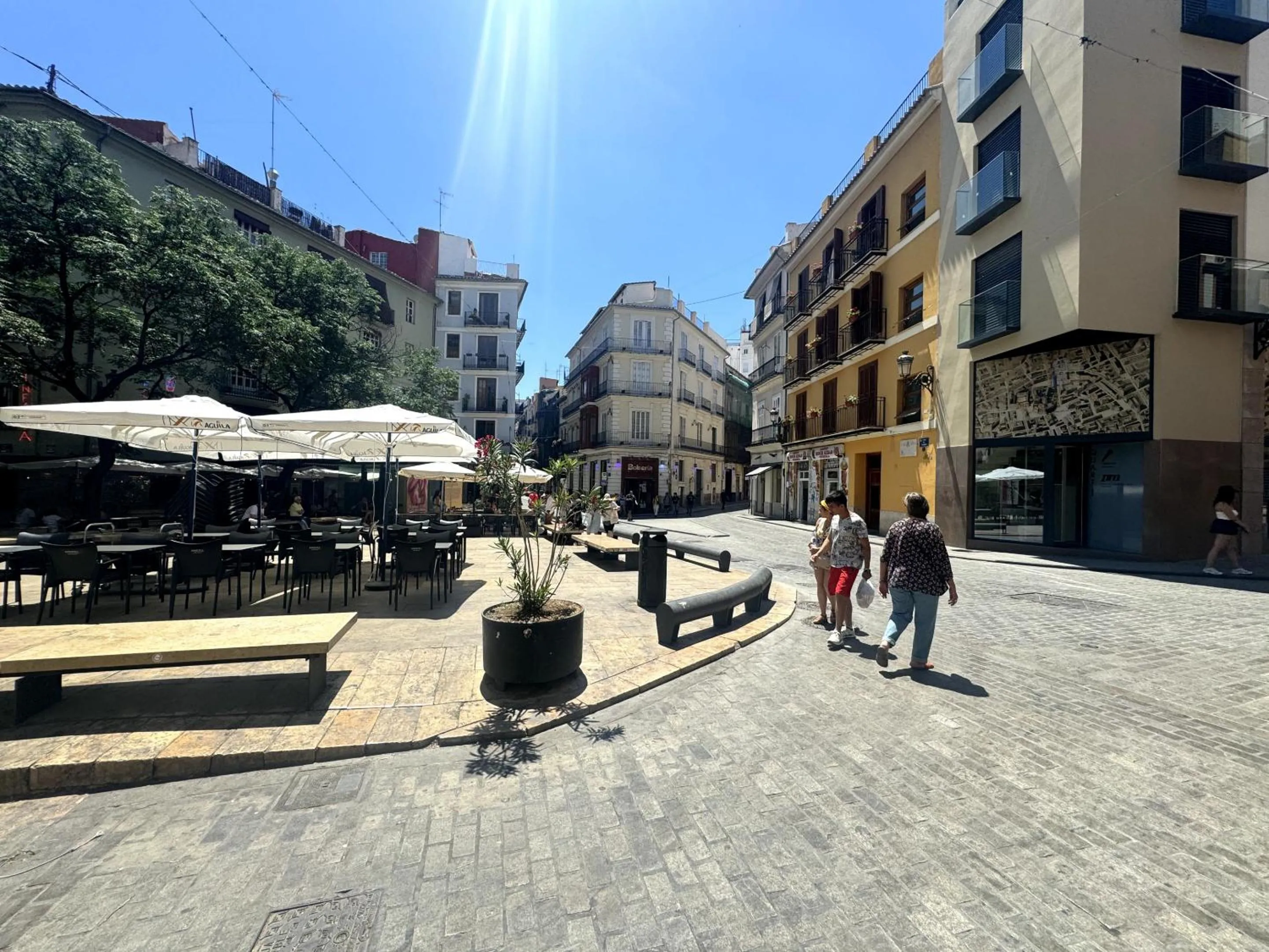 Moderno Apartamento en la Plaza del Tossal