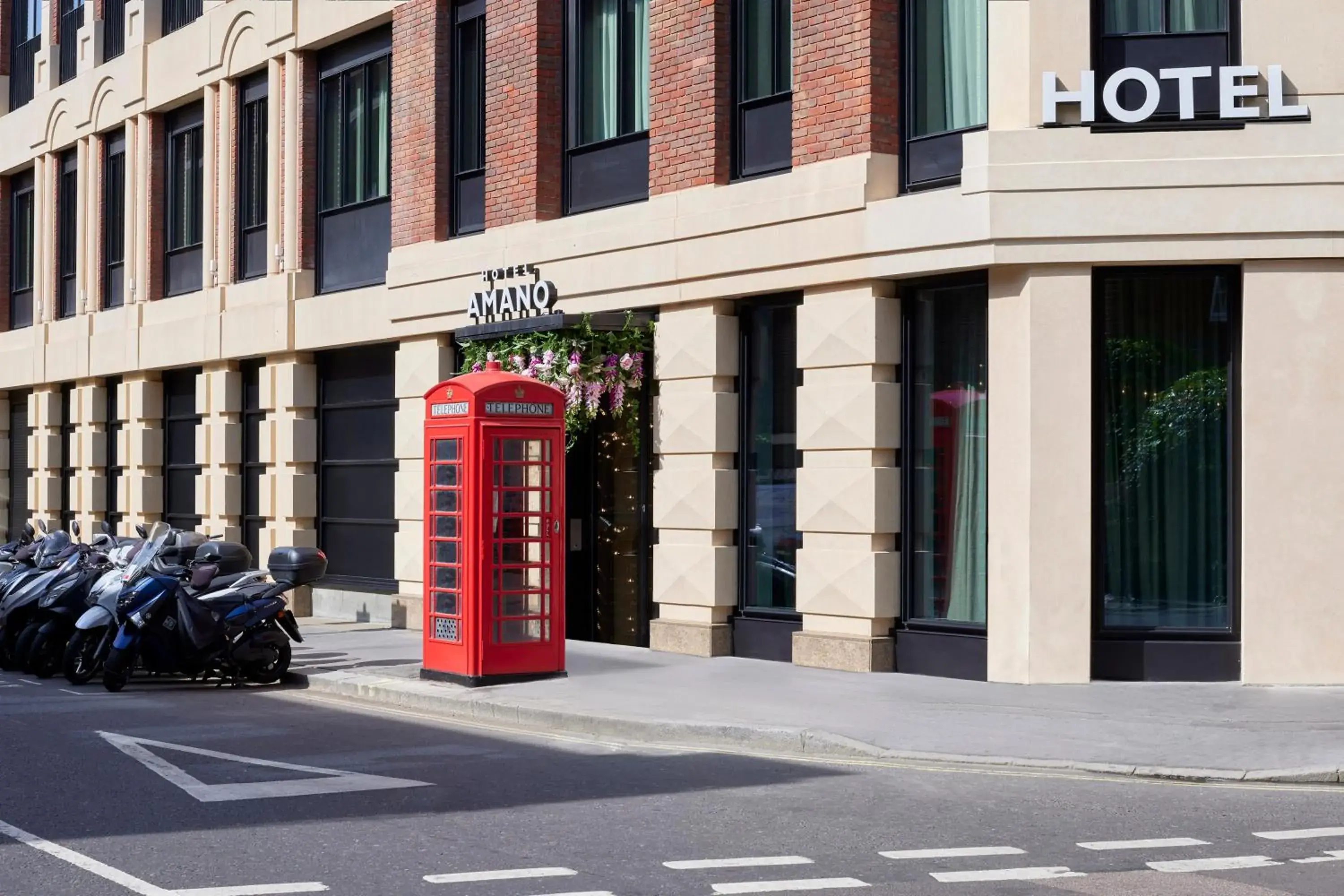Facade/entrance in Hotel AMANO Covent Garden Facade/entrance in Hotel AMANO Covent Garden