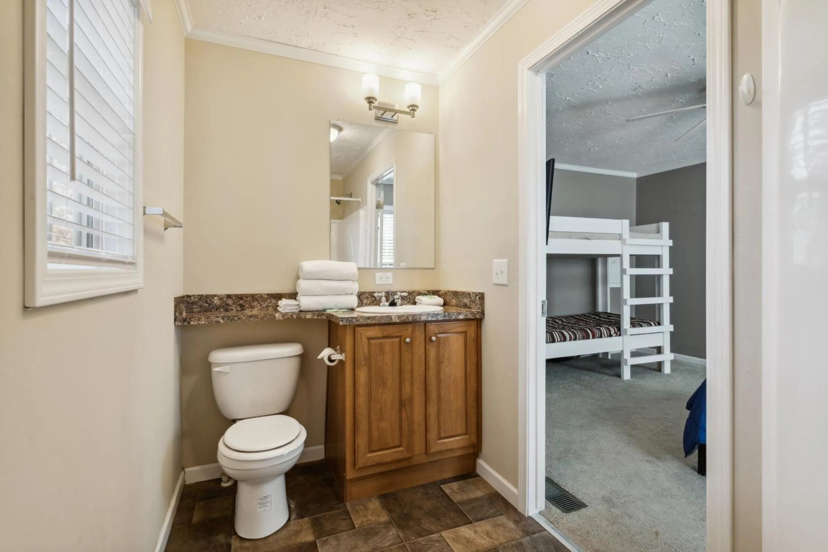 Toilet in Camp Cardinal