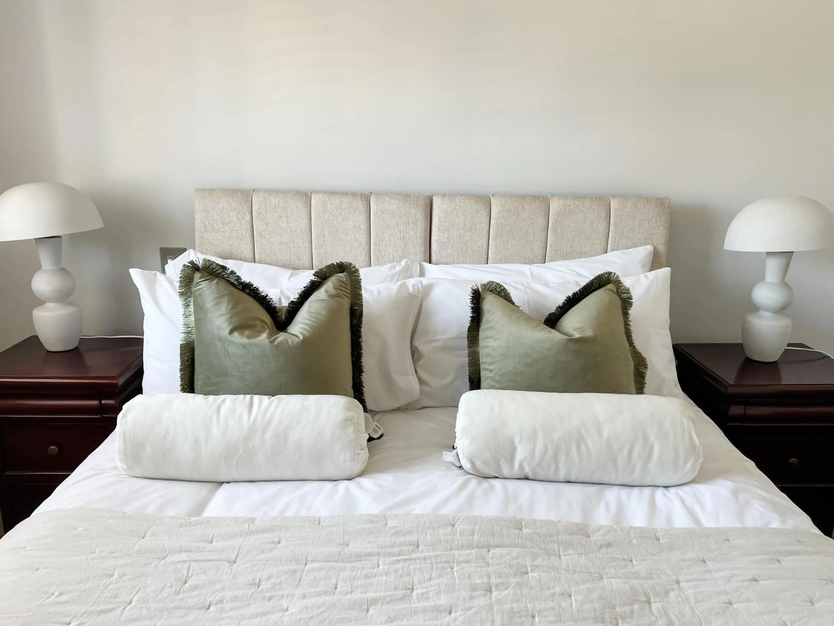 Bedroom, Bed in Windsor Mews by Stay Focused SA