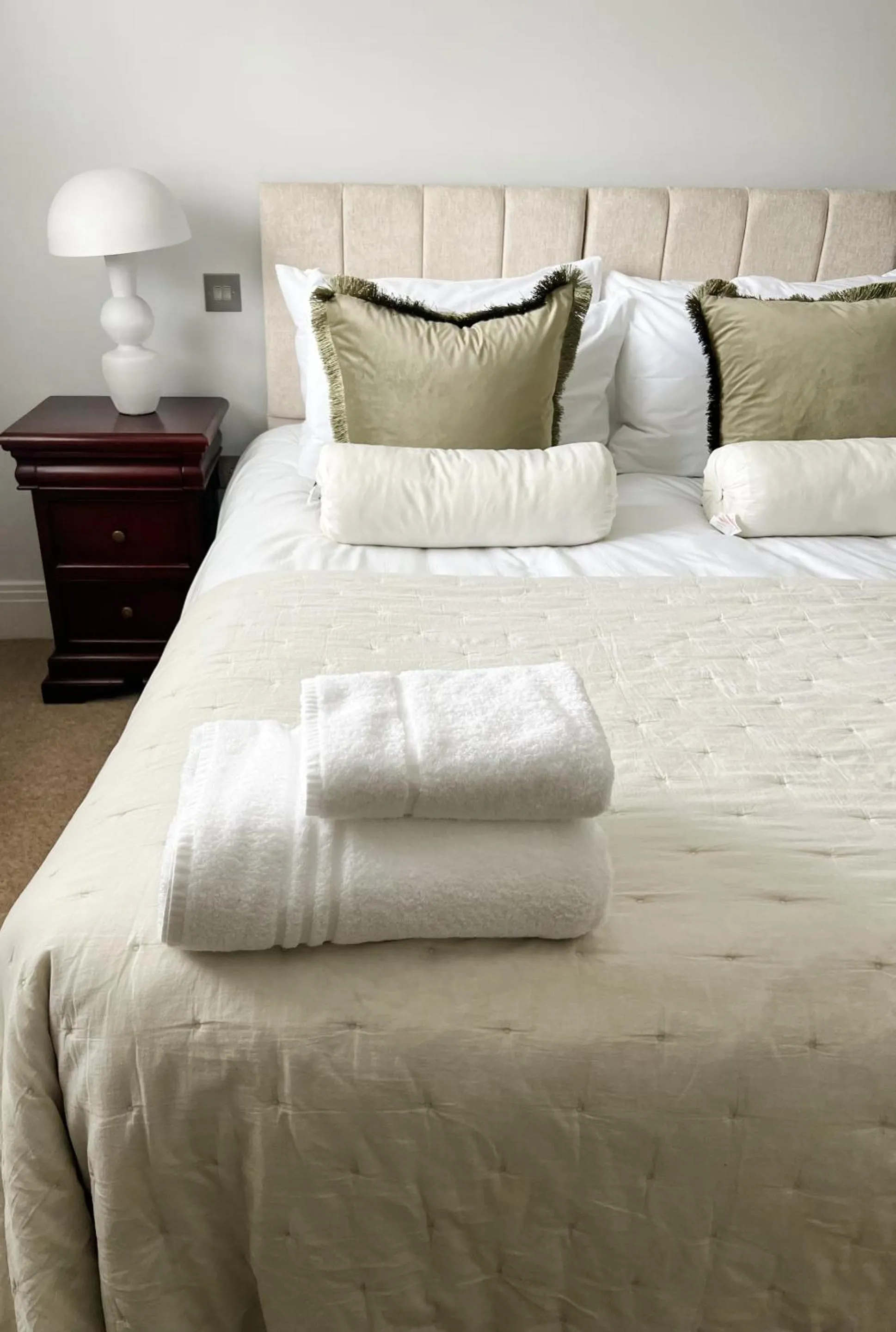 Bedroom, Bed in Windsor Mews by Stay Focused SA