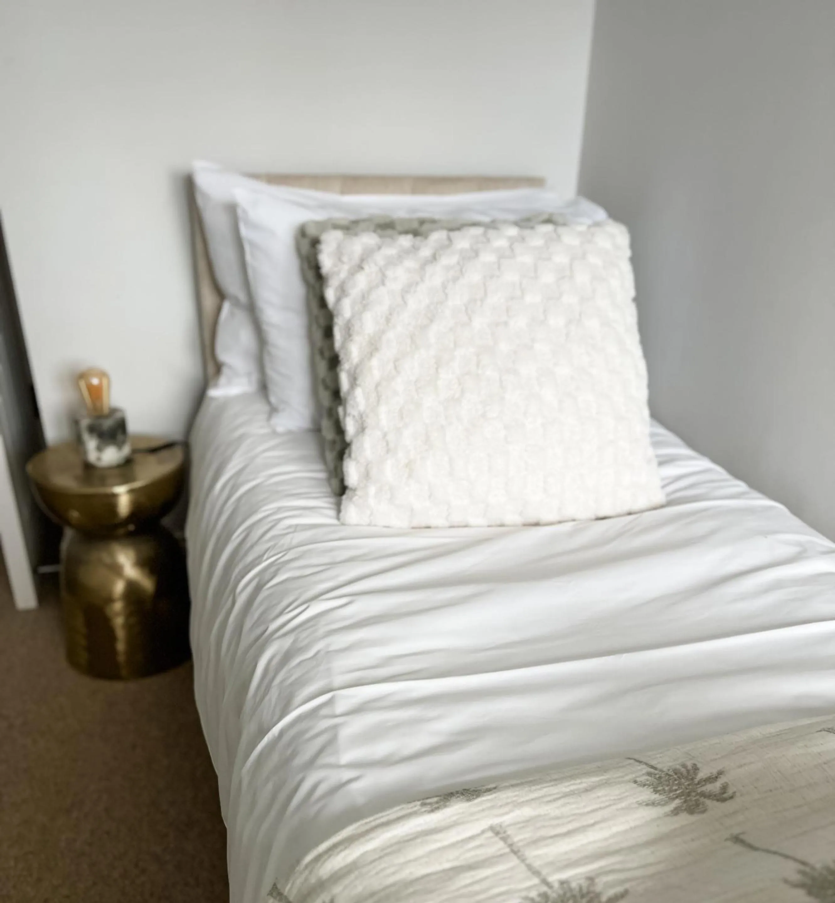 Bedroom, Bed in Windsor Mews by Stay Focused SA