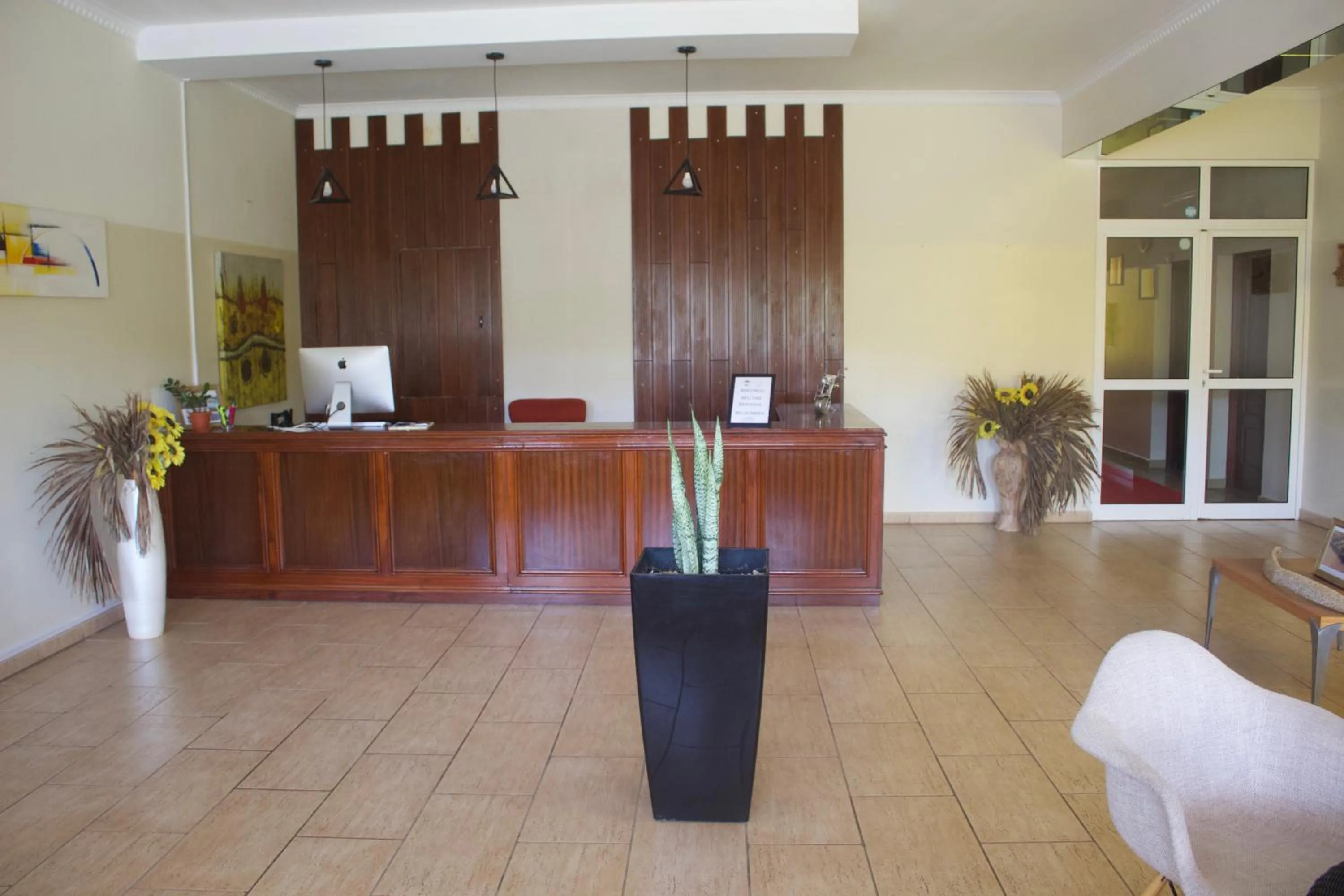 Falucho Paradise Beach