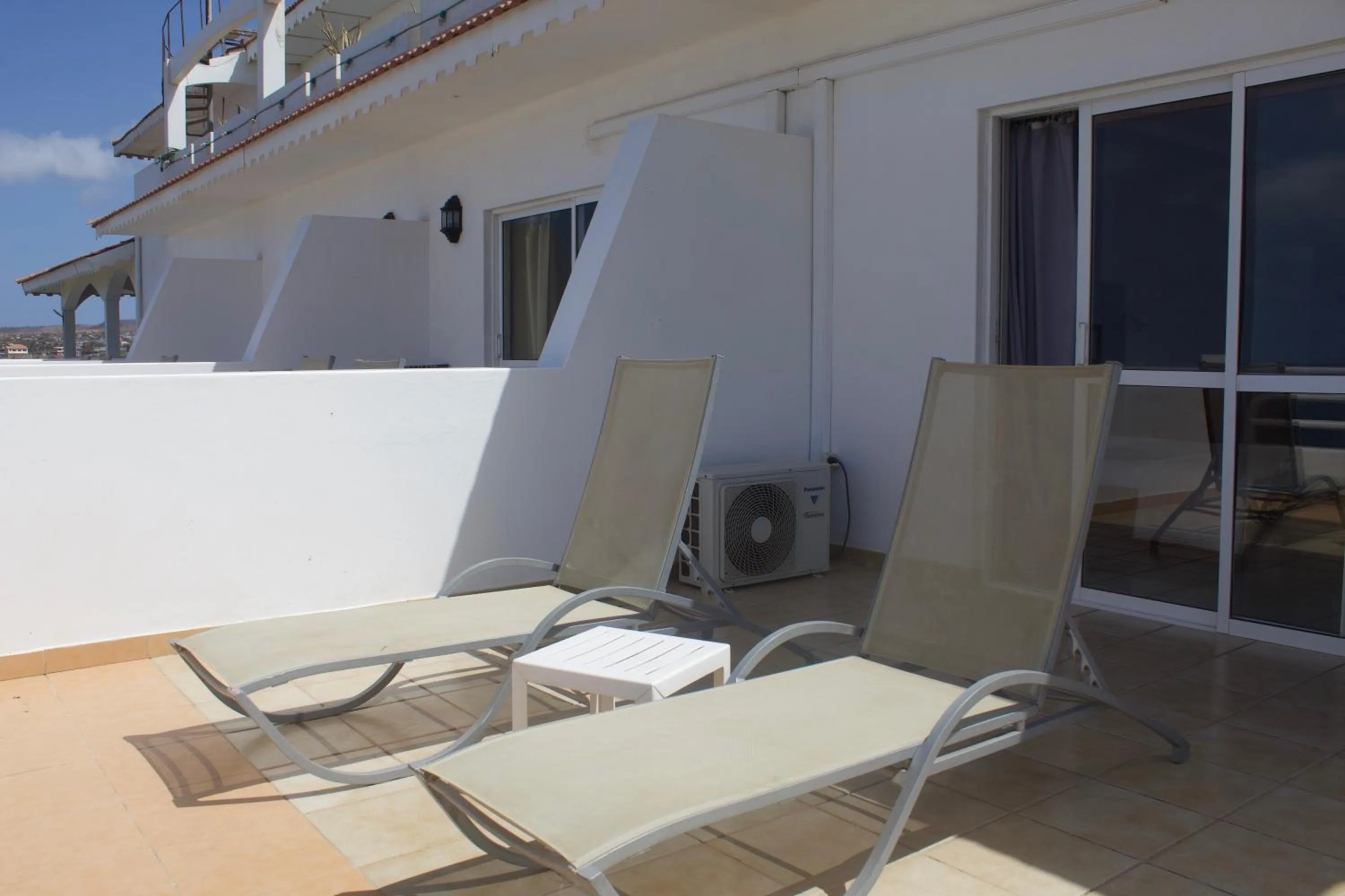 Falucho Paradise Beach