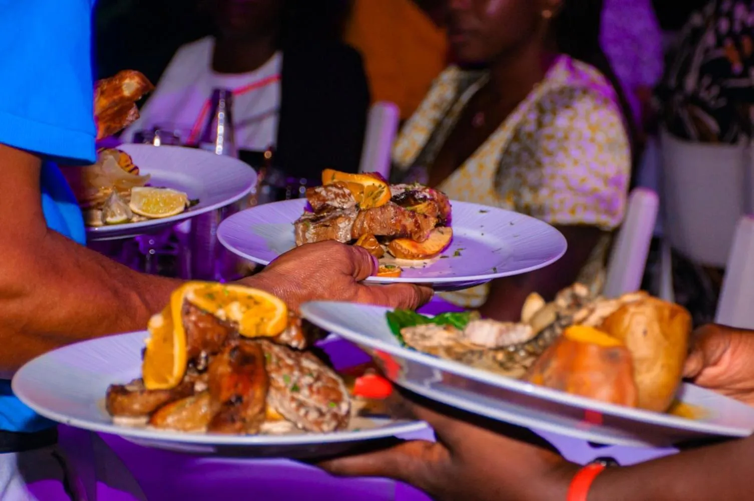 Restaurant/places to eat in Falucho Paradise Beach