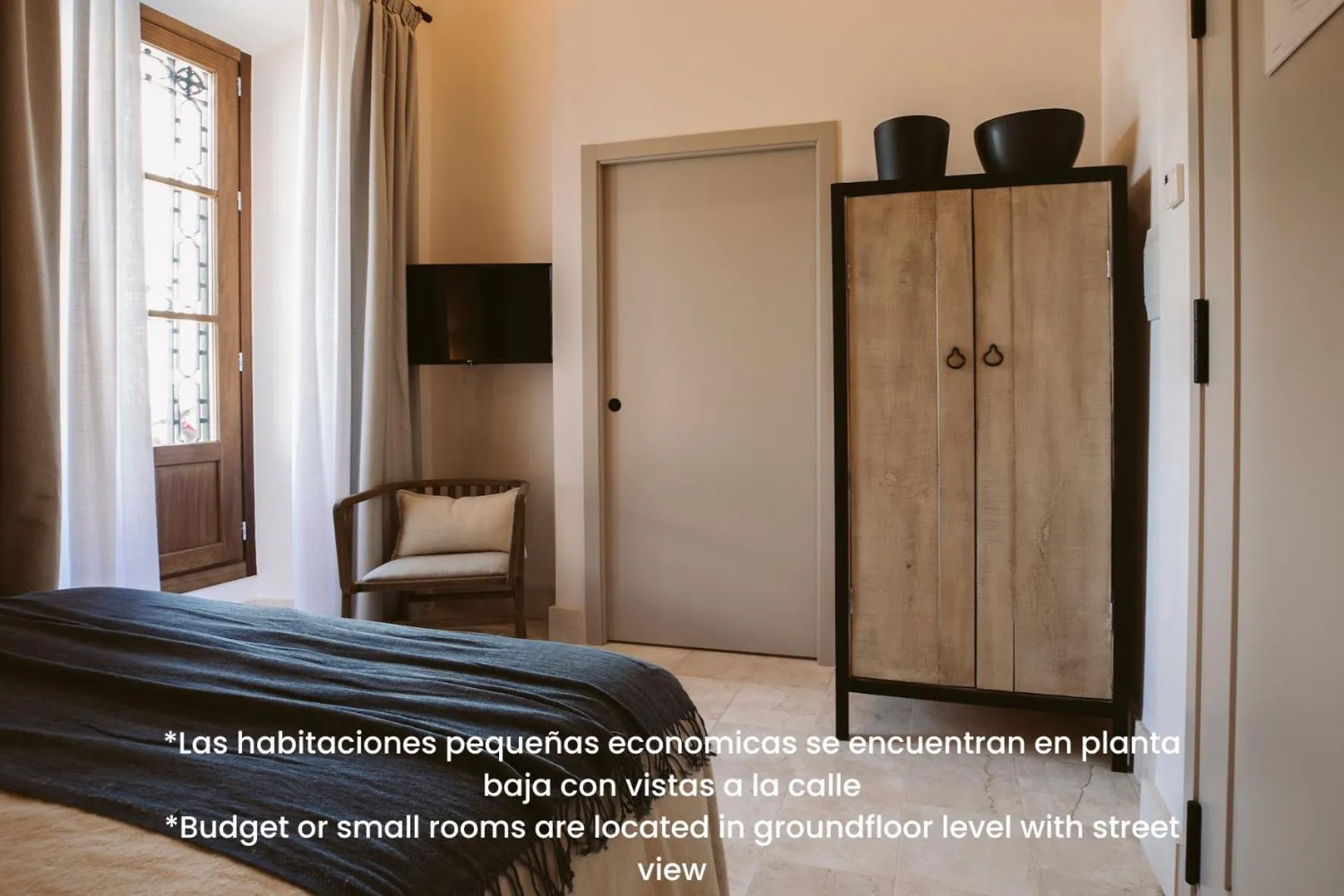 Photo of the whole room, Bed in Casa Aura Hotel