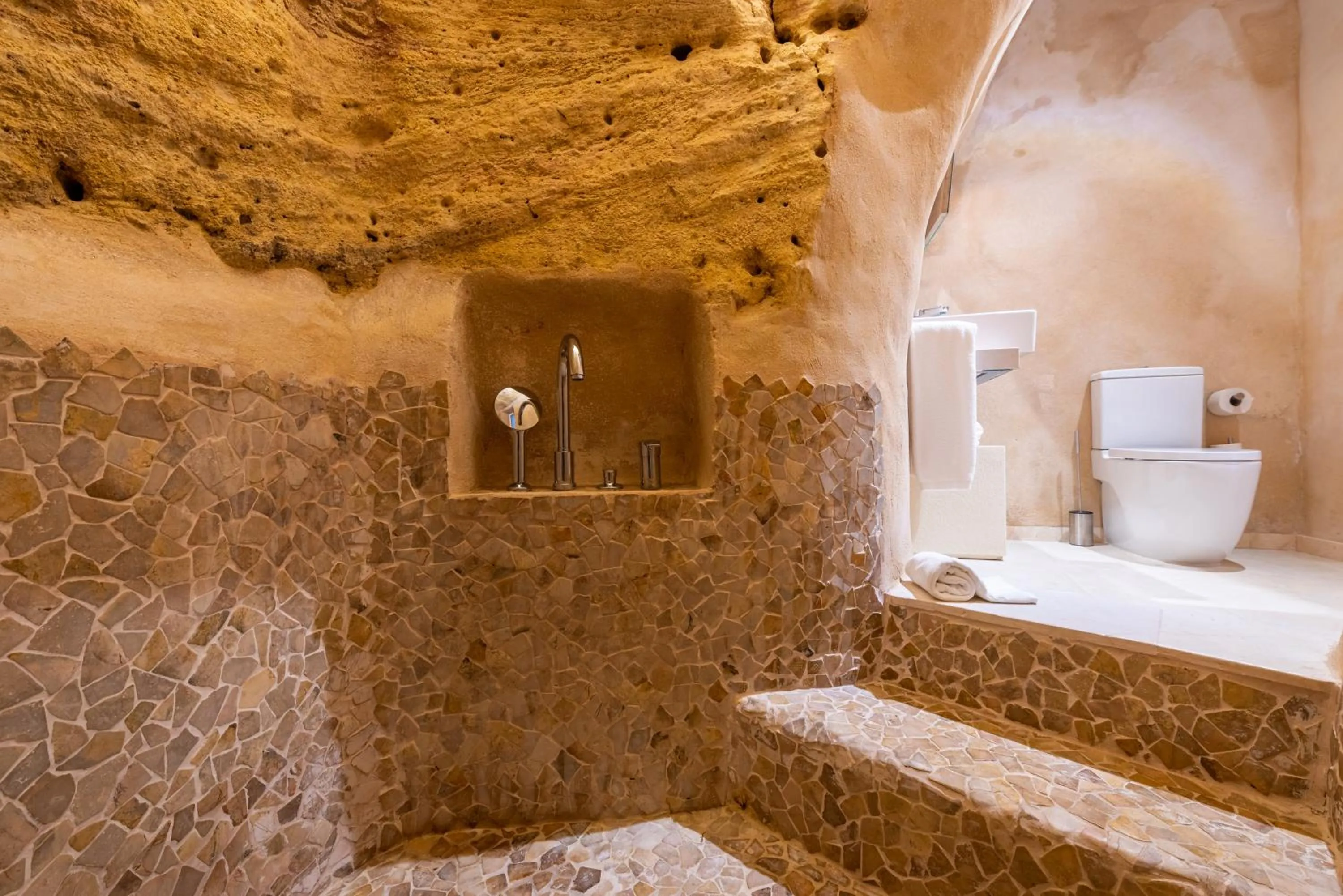 Bathroom in Casa Aura Hotel