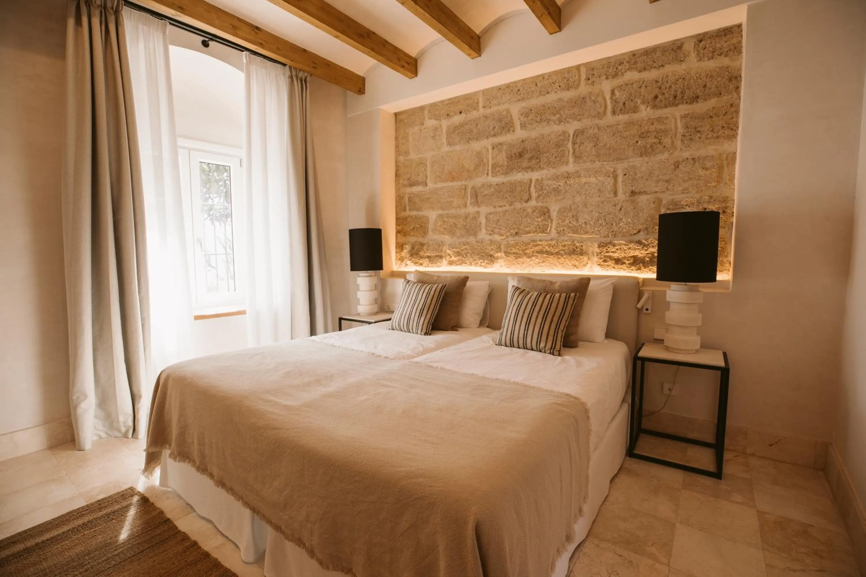 Bedroom, Bed in Casa Aura Hotel