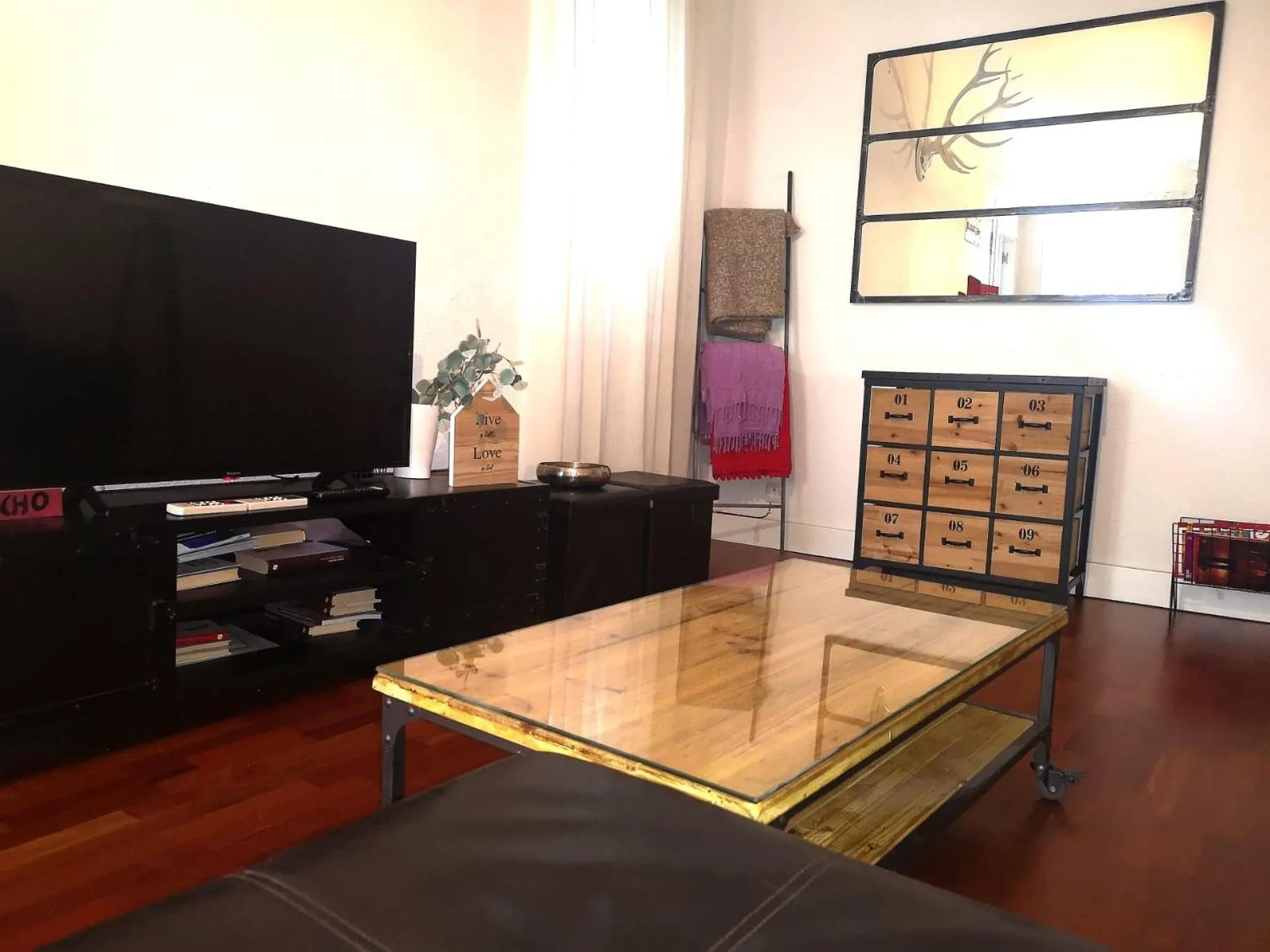 Communal lounge/ TV room in Apartamento vacacional Santa cruz